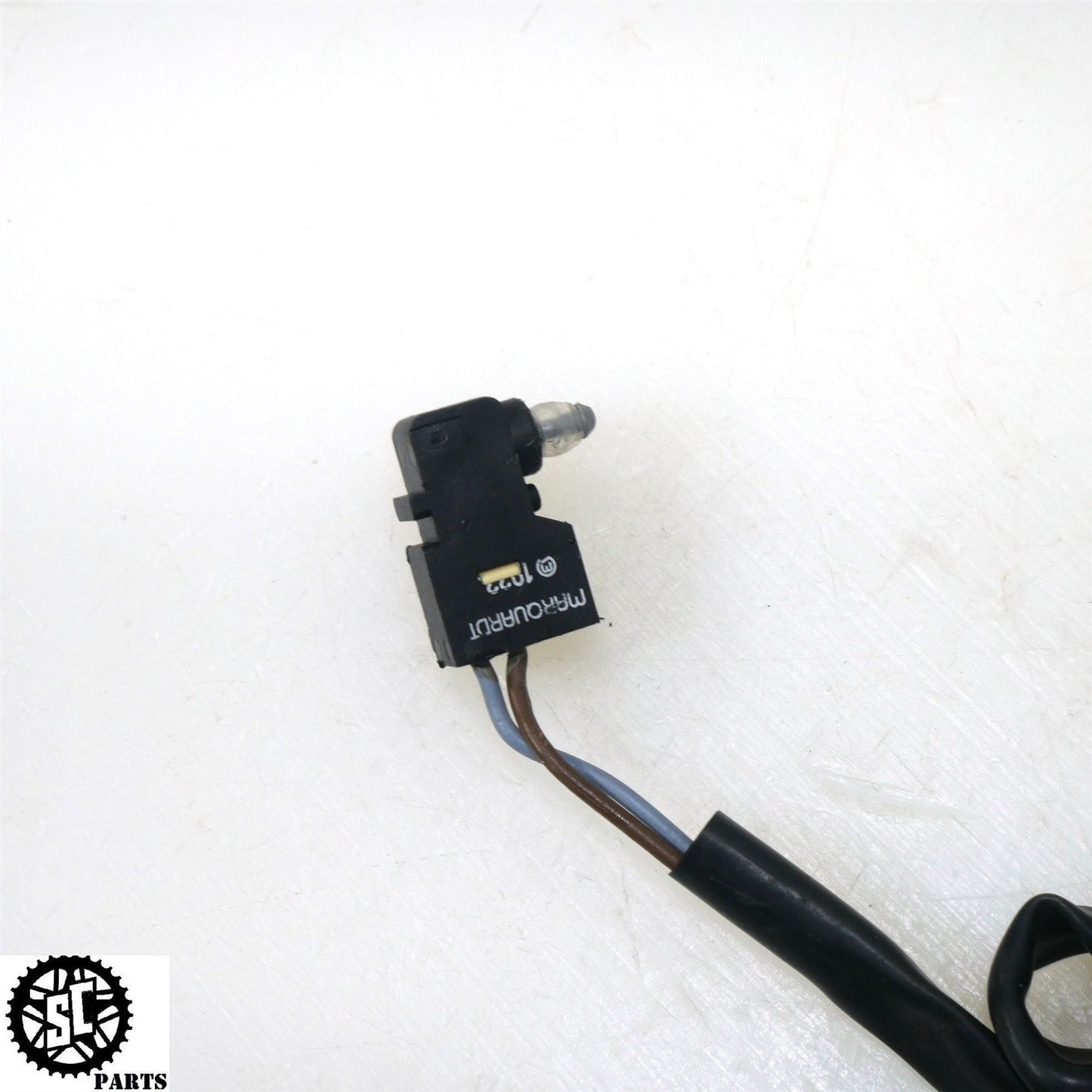 20-23 DUCATI PANIGALE V2 FRONT BRAKE MICRO SWITCH SENSOR D27