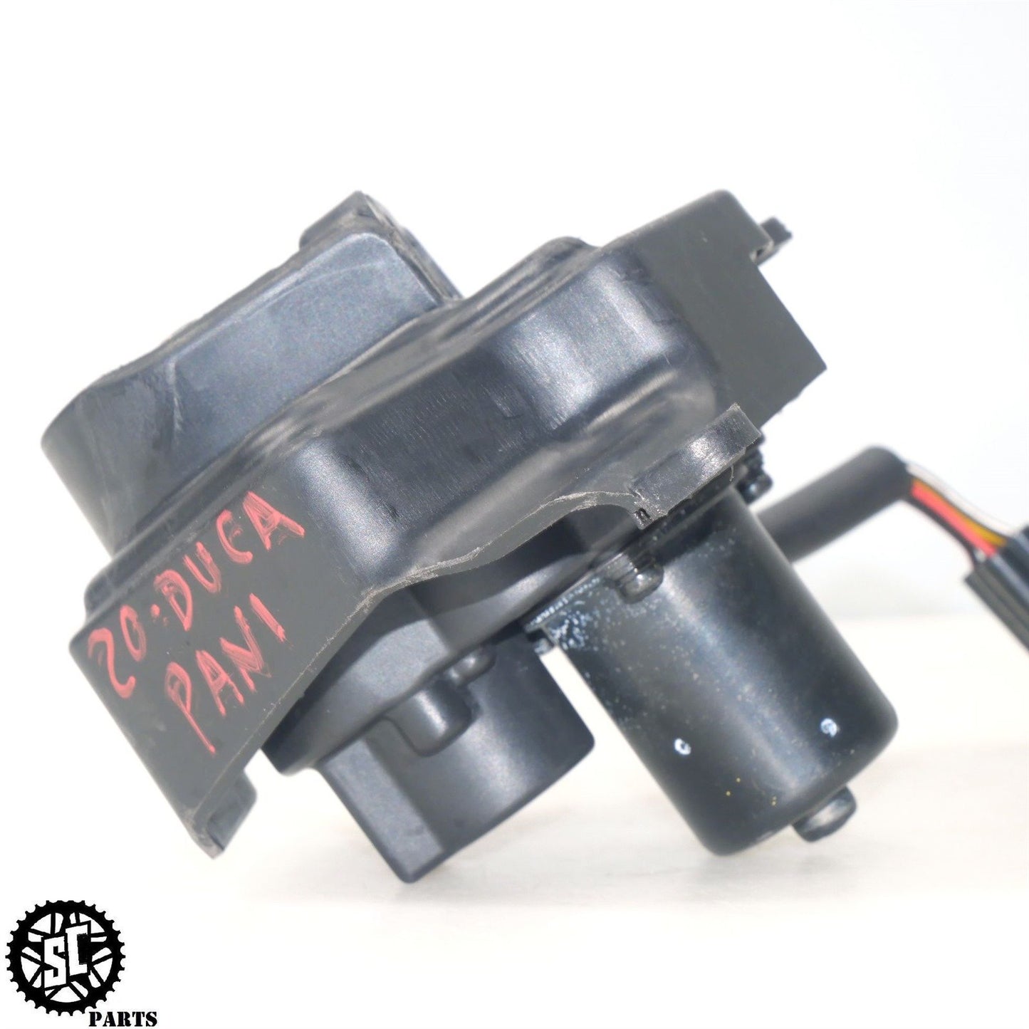 20-23 DUCATI PANIGALE V2 EXHAUST SERVO D27