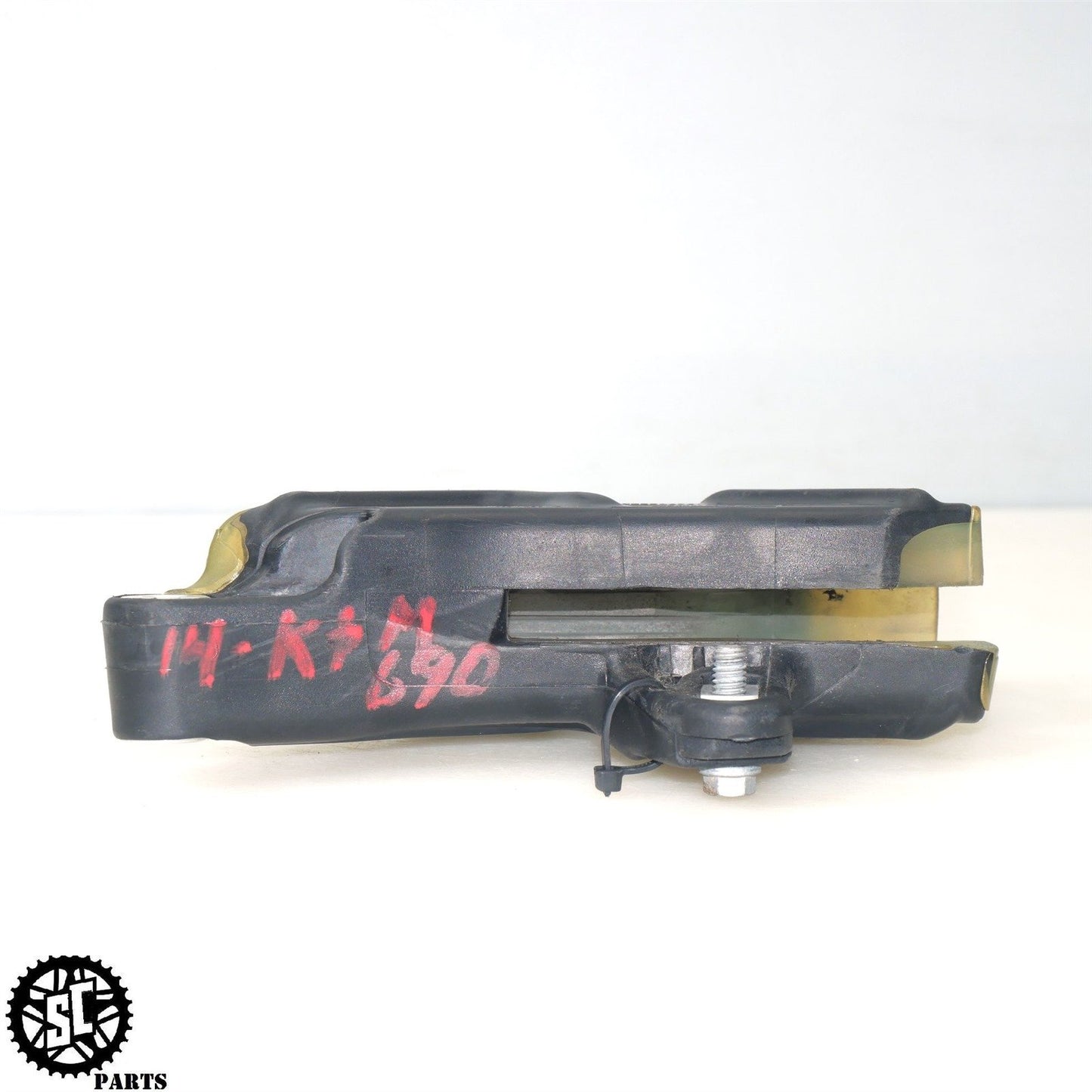 14-18 KTM 690 ENDURO R REAR CHAIN GUIDE 78004070100 KT55