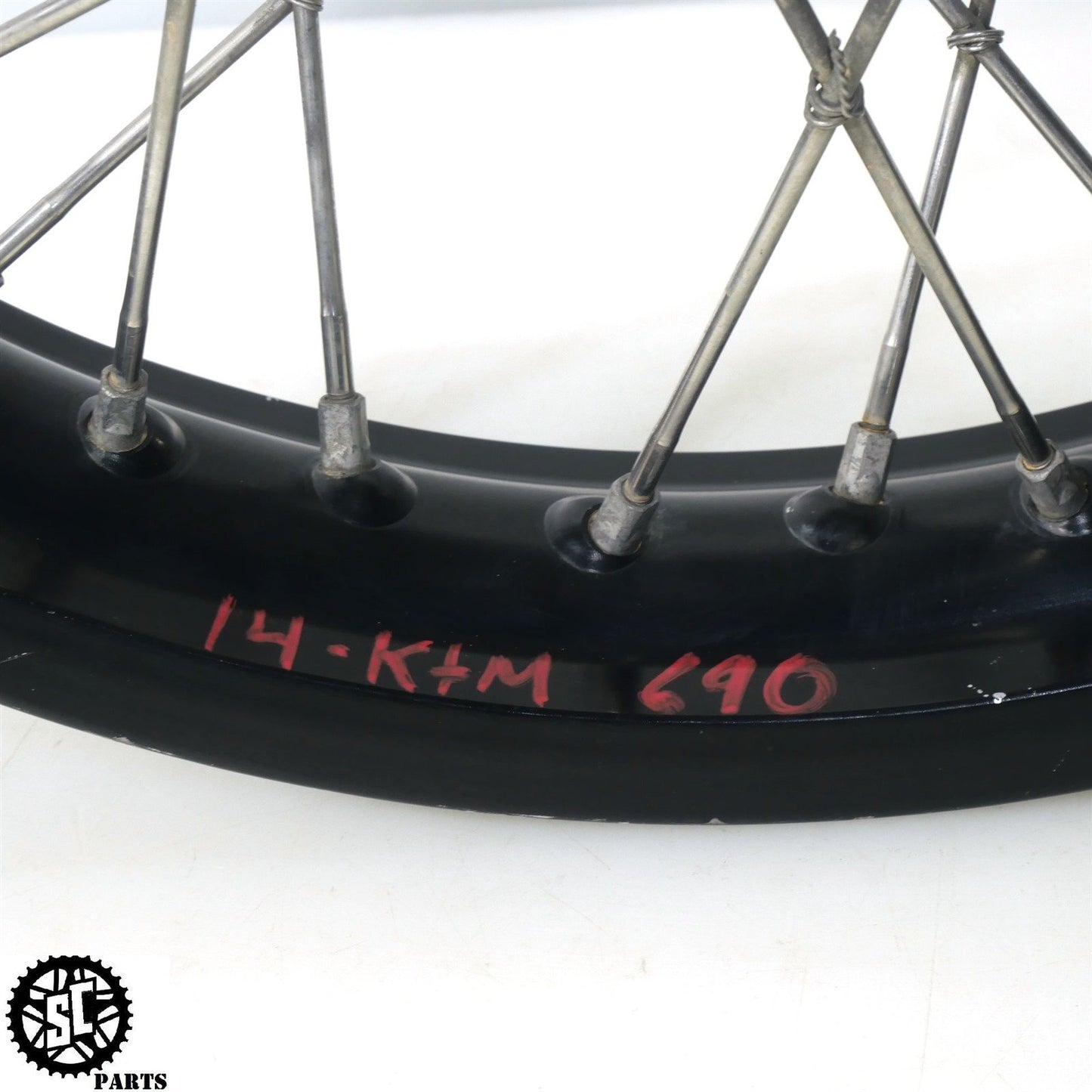 14-18 KTM 690 ENDURO R REAR WHEEL RIM STRAIGHT KT55