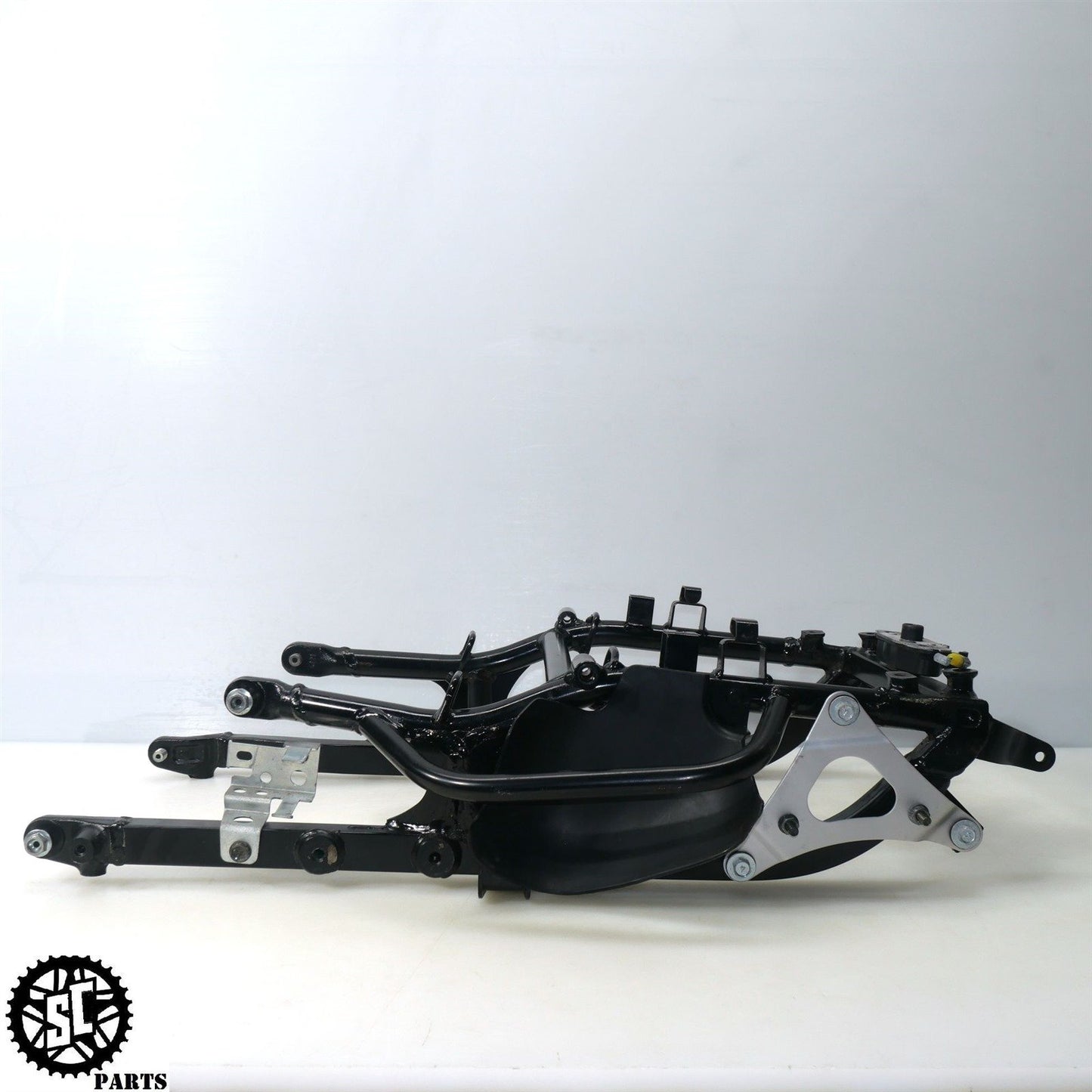 99-07 SUZUKI HAYABUSA REAR SUBFRAME S46