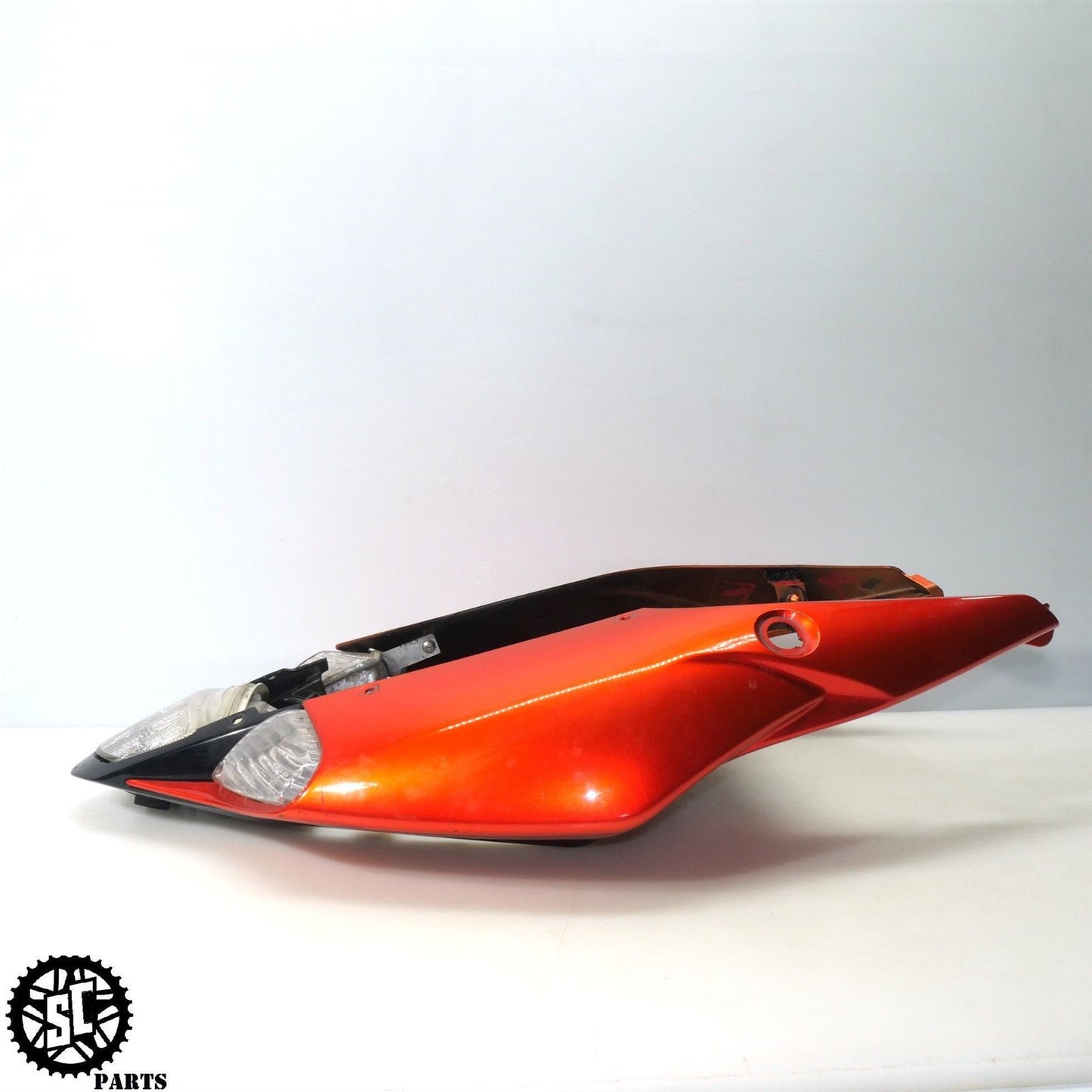 07 08 SUZUKI GSXR 1000 REAR TAIL FAIRING S02