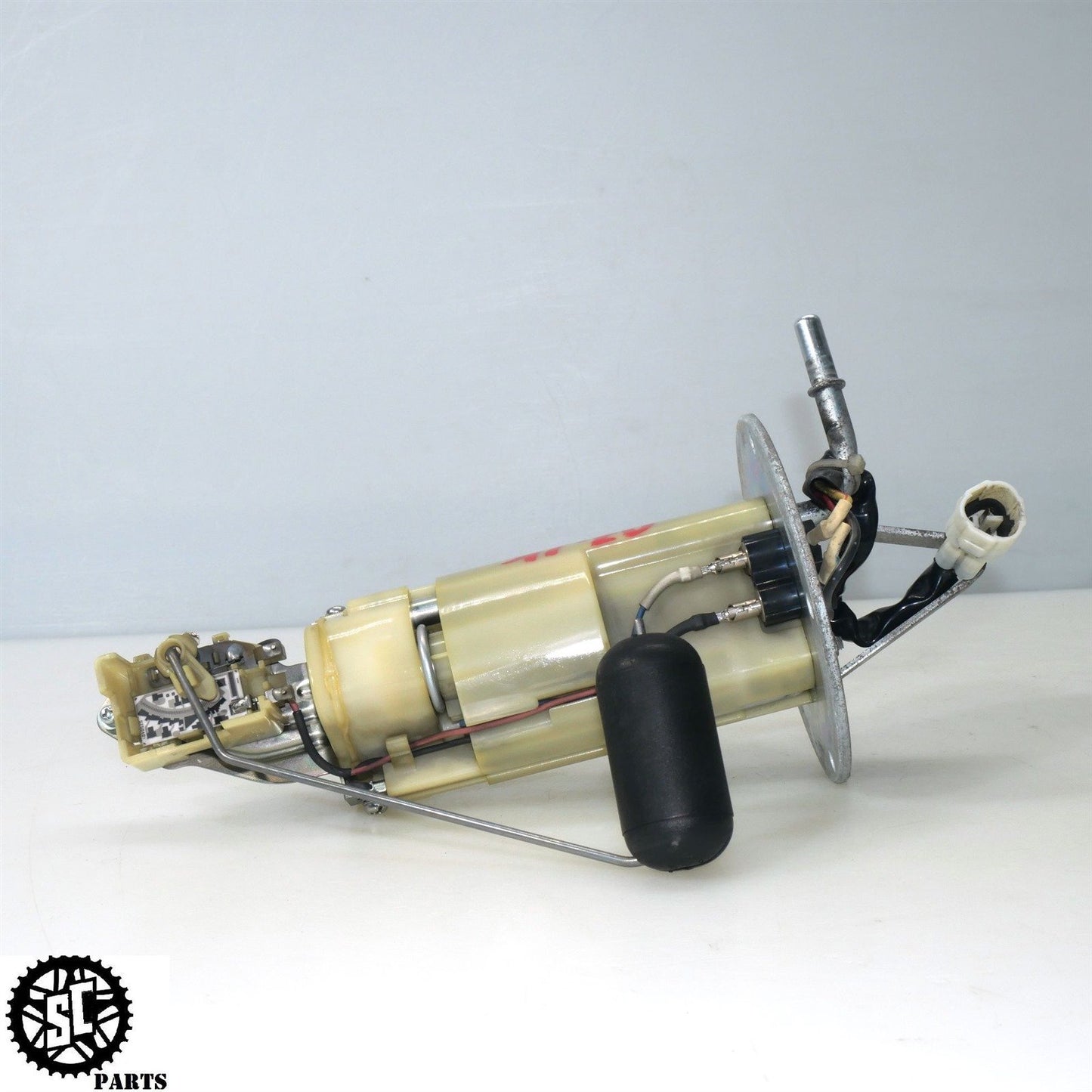 07 08 SUZUKI GSXR 1000 FUEL PUMP 15100-21H00 S02