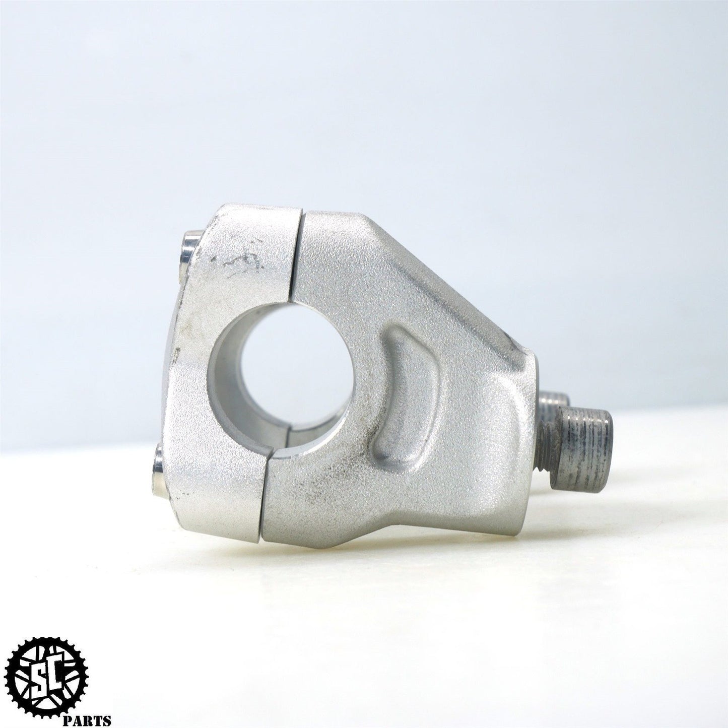 15-16 APRILIA TUONO V4 1100 RISER A07