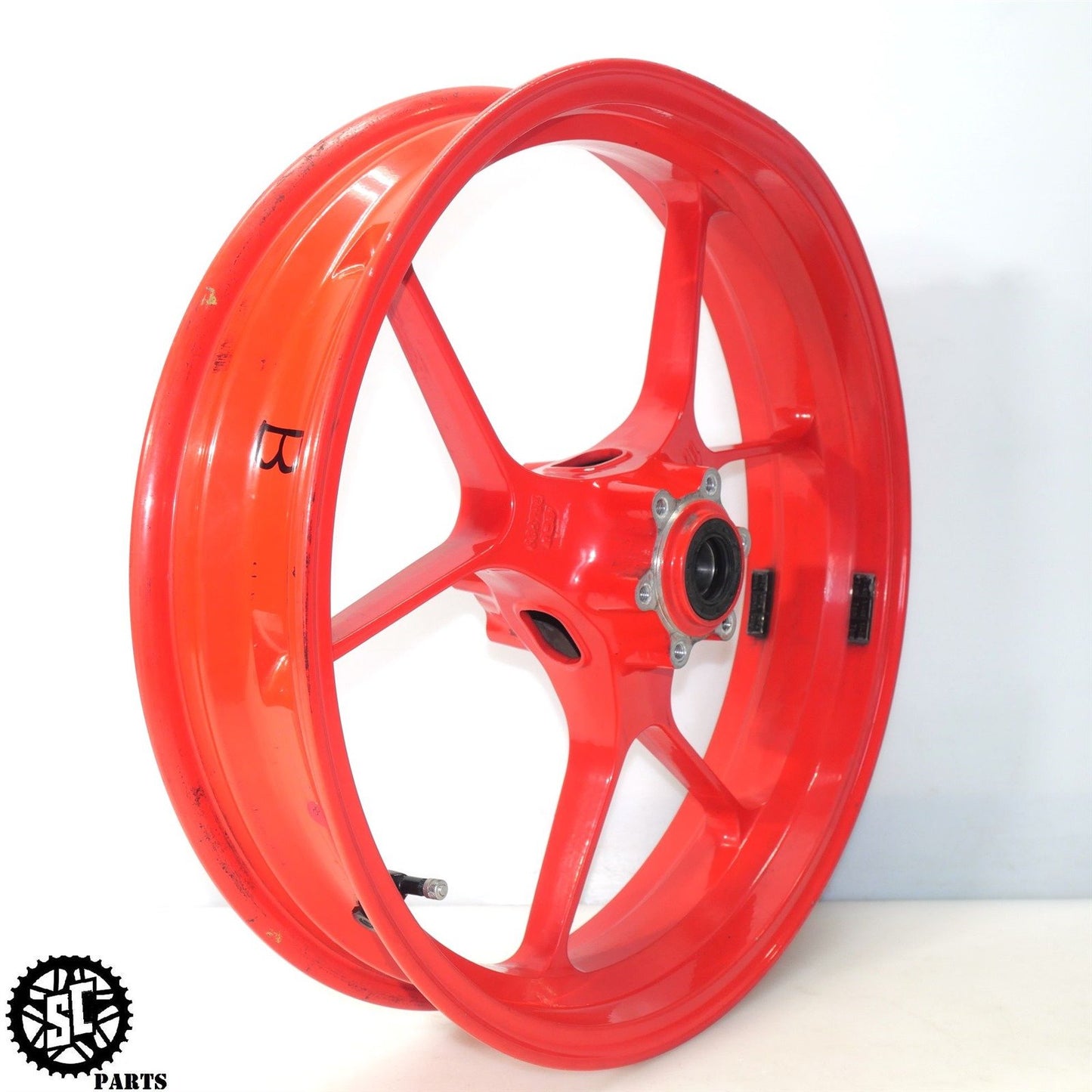 11-21 APRILIA TUONO V4 1100 FRONT WHEEL RIM SB A07