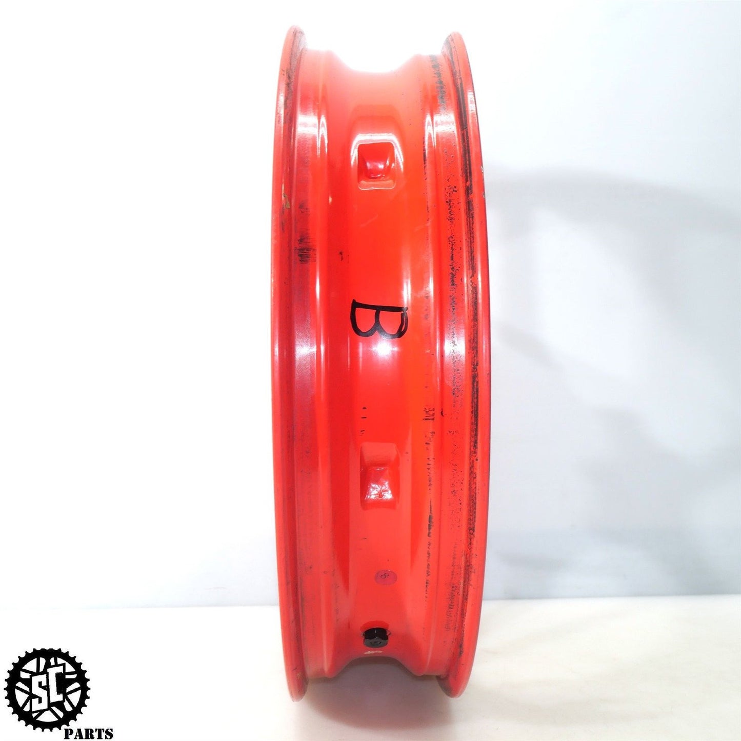 11-21 APRILIA TUONO V4 1100 FRONT WHEEL RIM SB A07