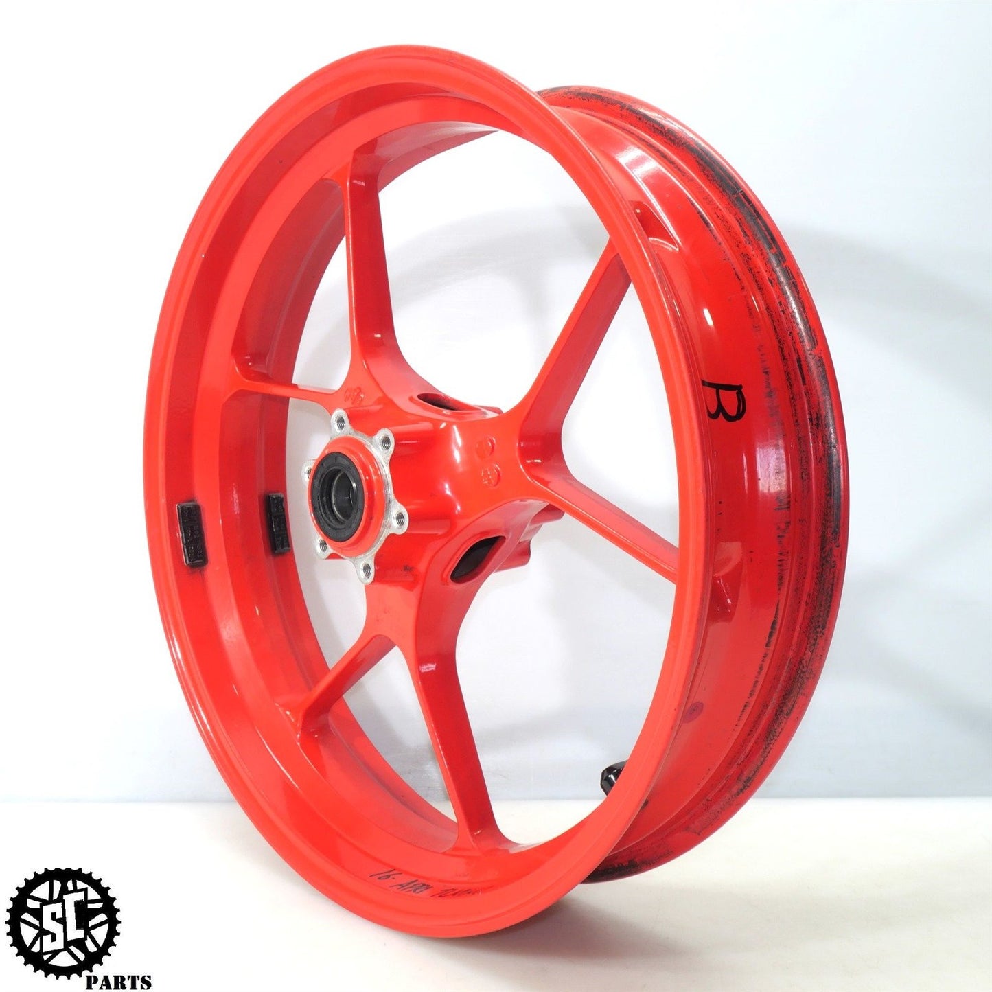 11-21 APRILIA TUONO V4 1100 FRONT WHEEL RIM SB A07