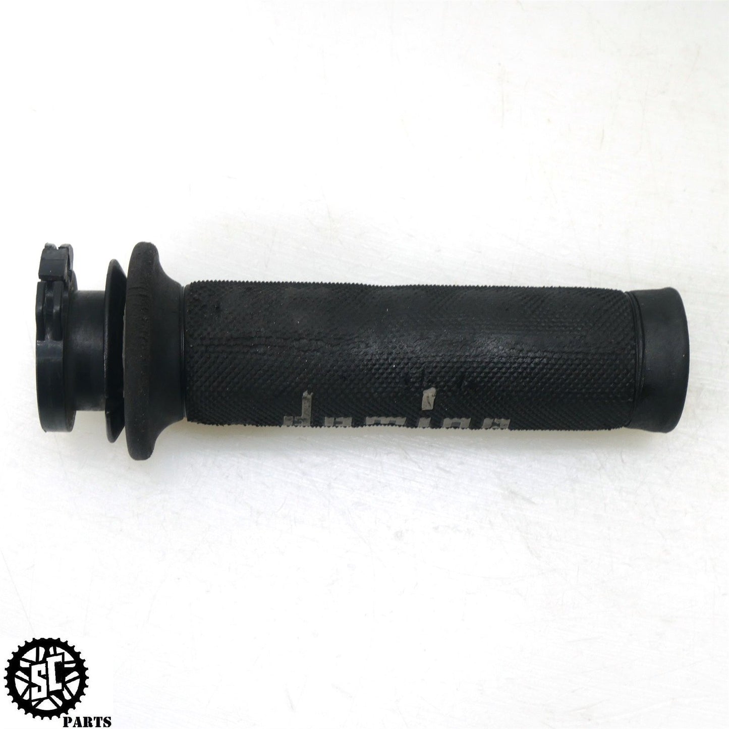 15-16 APRILIA TUONO V4 1100 THROTTLE TUBE GRIP A07