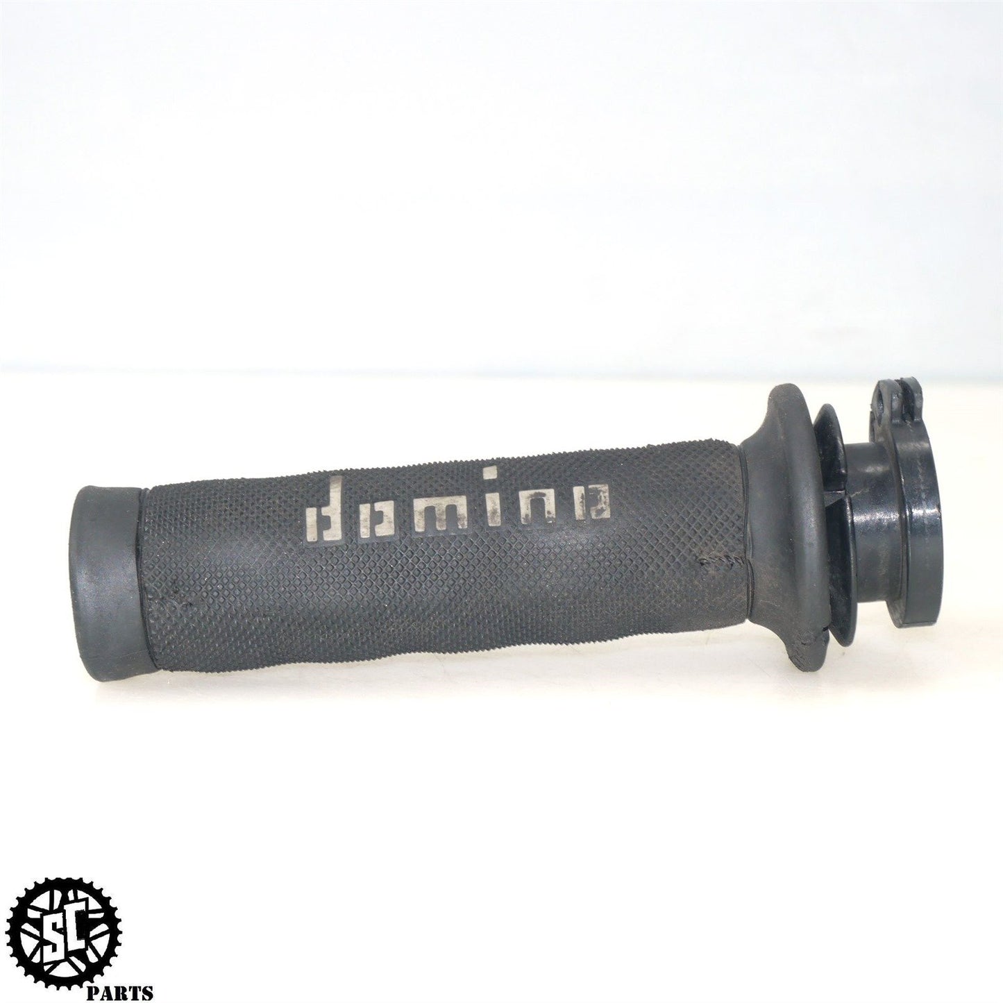 15-16 APRILIA TUONO V4 1100 THROTTLE TUBE GRIP A07