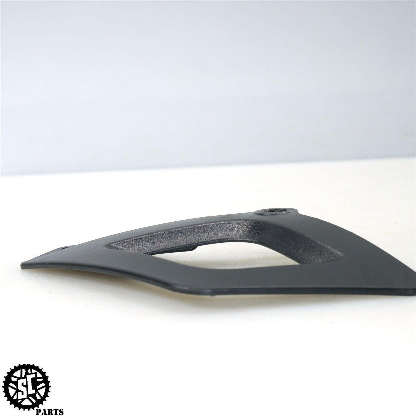 15-16 APRILIA TUONO V4 1100 CHAIN GUARD 858781 A07