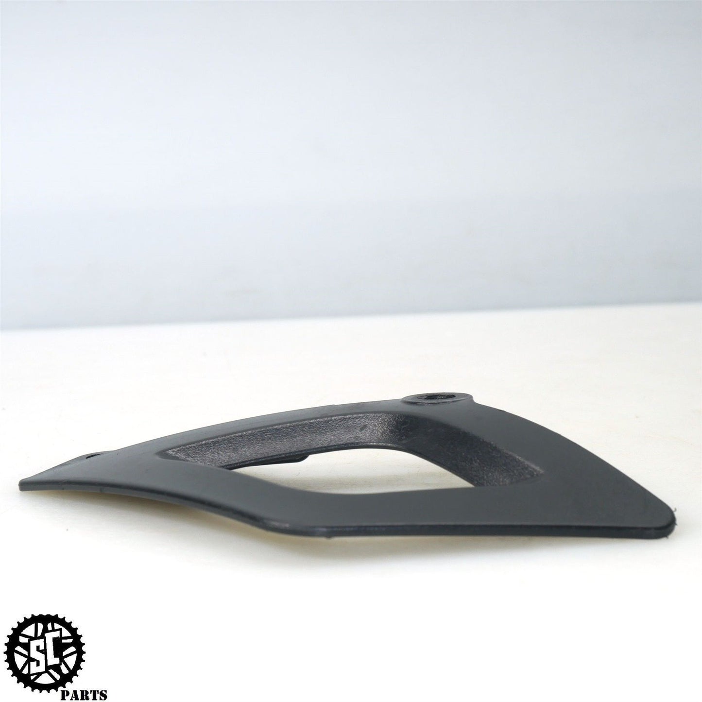 15-16 APRILIA TUONO V4 1100 CHAIN GUARD 858781 A07