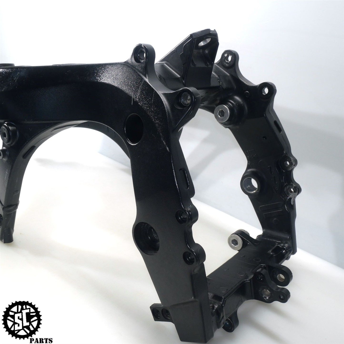 2017 SUZUKI GSXR 600 750 FRAME CHASSIS *NR* S61