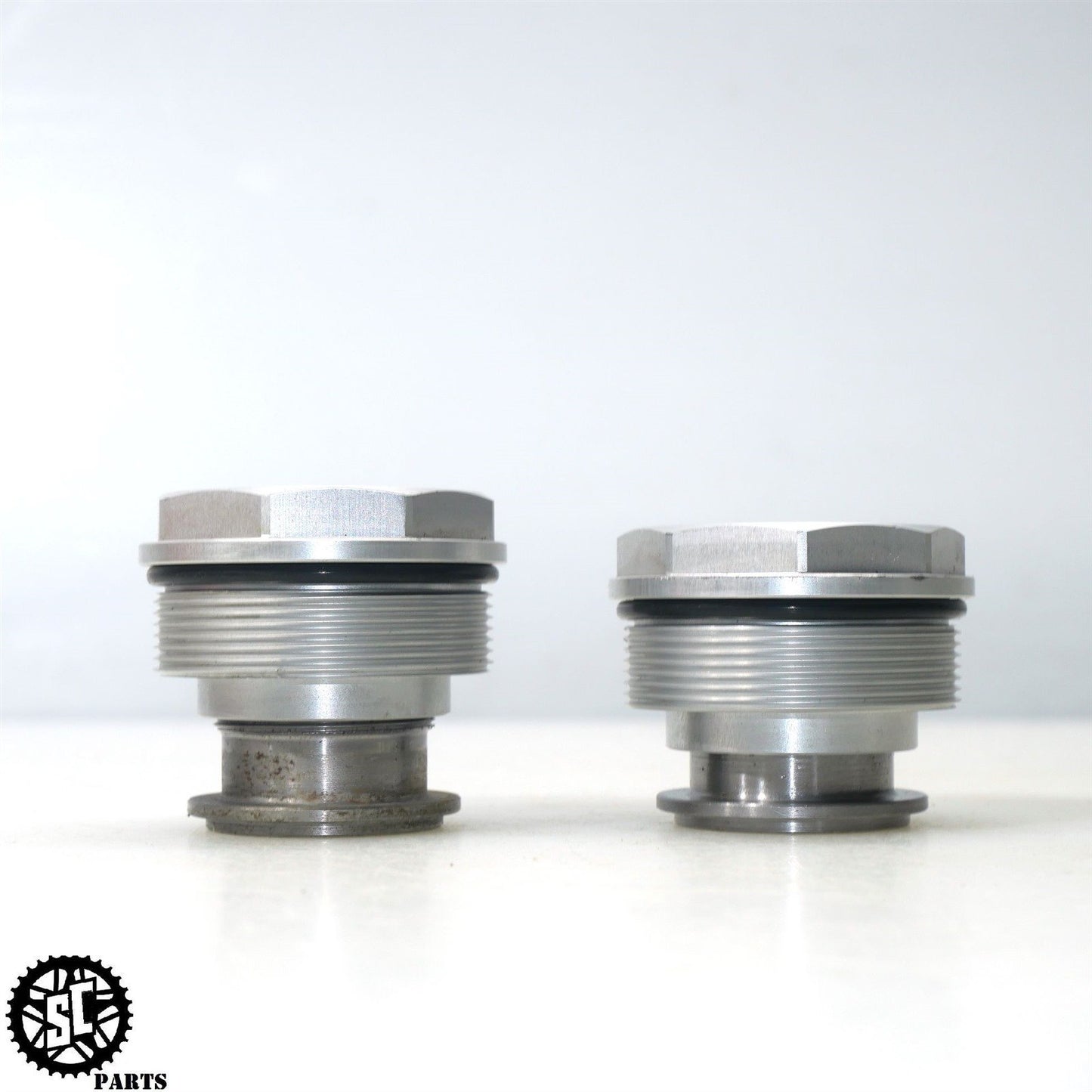 2022 MV AGUSTA BRUTALE 800RR FRONT FORK TUBES PRE LOAD ADJUSTER CAP A2