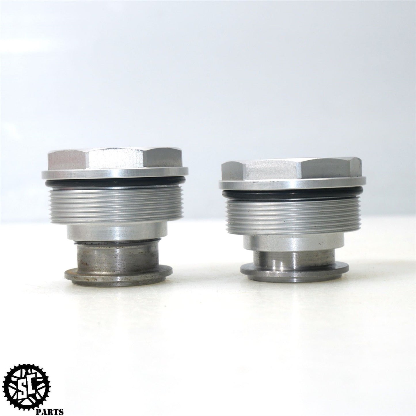 2022 MV AGUSTA BRUTALE 800RR FRONT FORK TUBES PRE LOAD ADJUSTER CAP A2