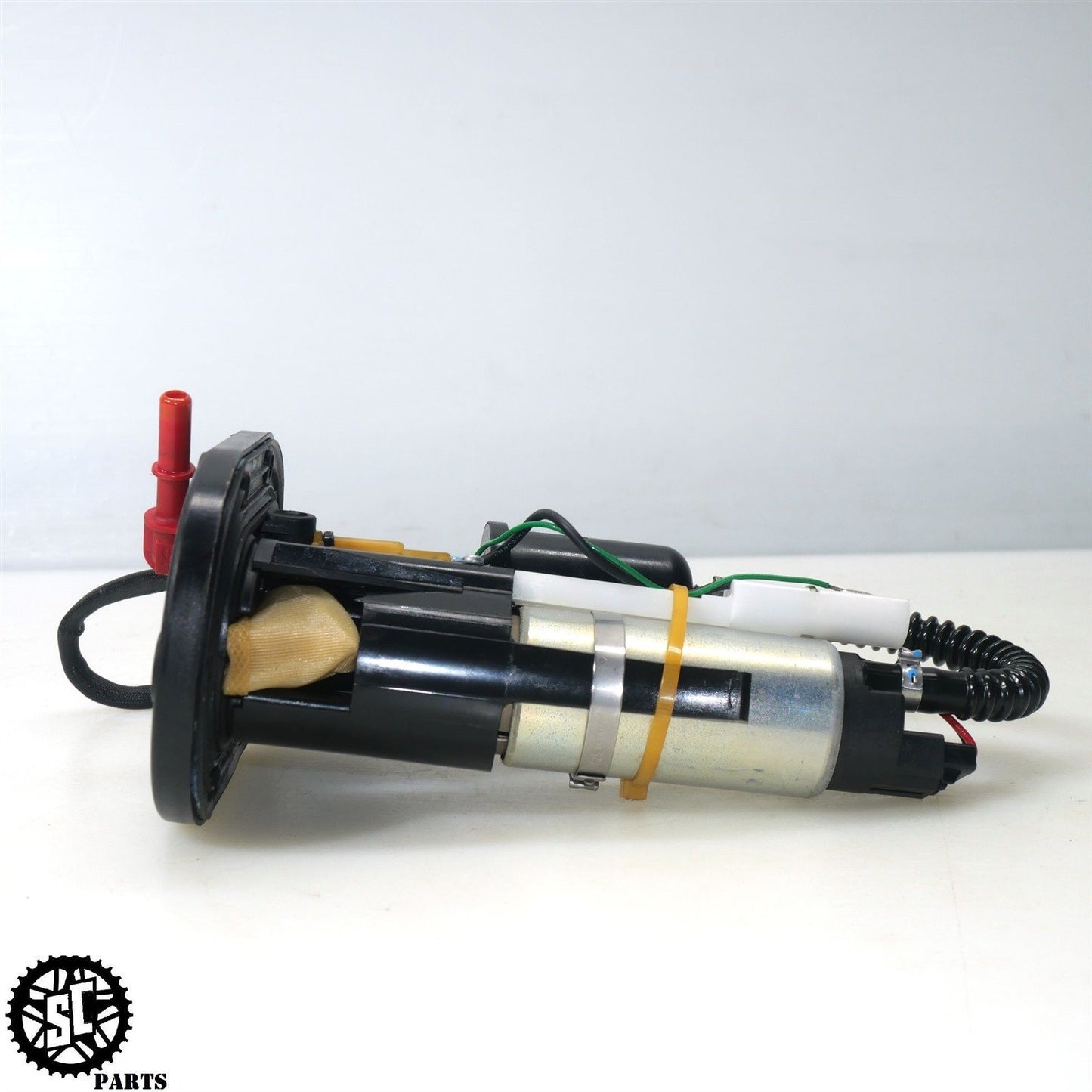 2022 MV AGUSTA BRUTALE 800RR FUEL PUMP 8000C8722 A2