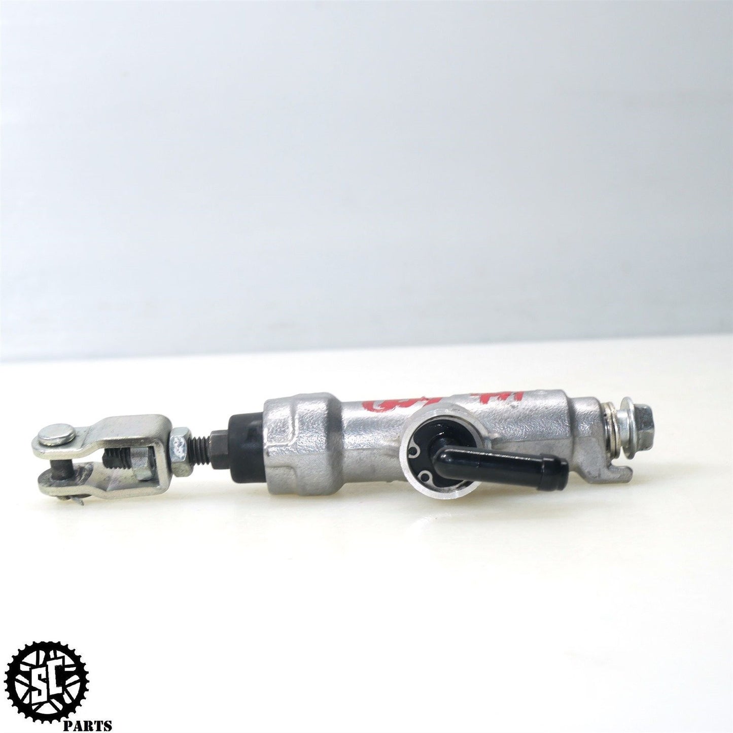 2014 SUZUKI GSXR 600 REAR BRAKE MASTER CYLINDER S36