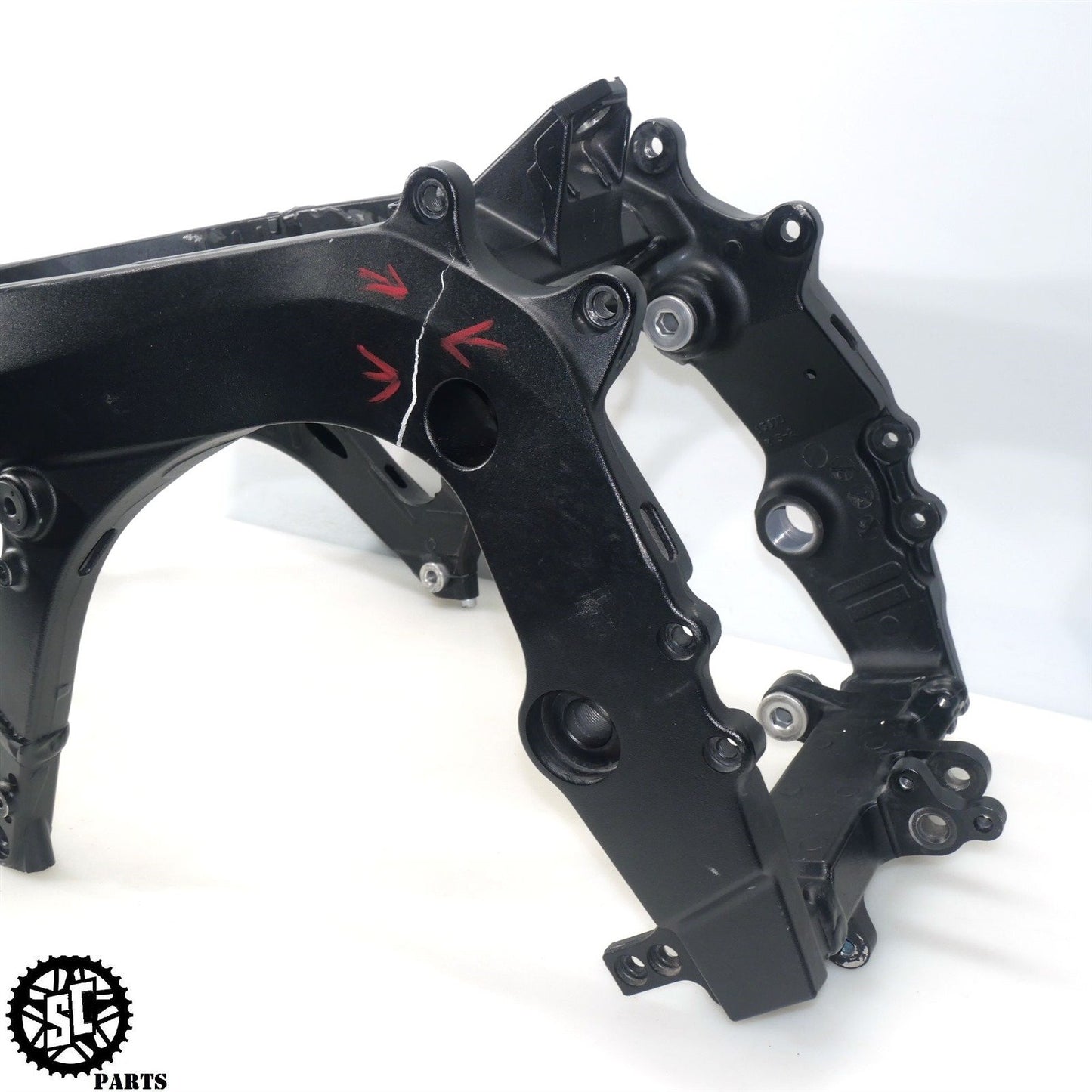 2014 SUZUKI GSXR 600 FRAME CHASSIS *S* S36
