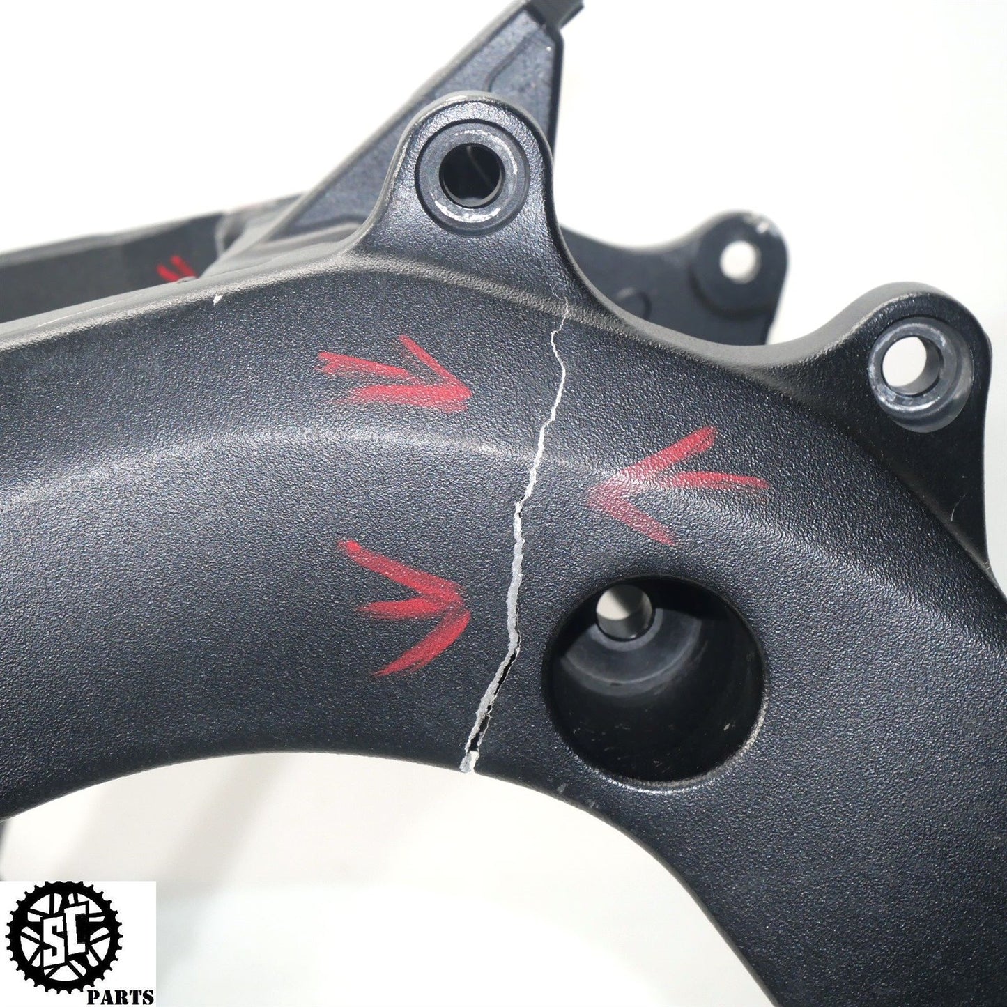 2014 SUZUKI GSXR 600 FRAME CHASSIS *S* S36