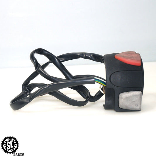 2001-2004 BMW F650GS RIGHT CONTROL COMBINATION SWITCH 61317665356 B17