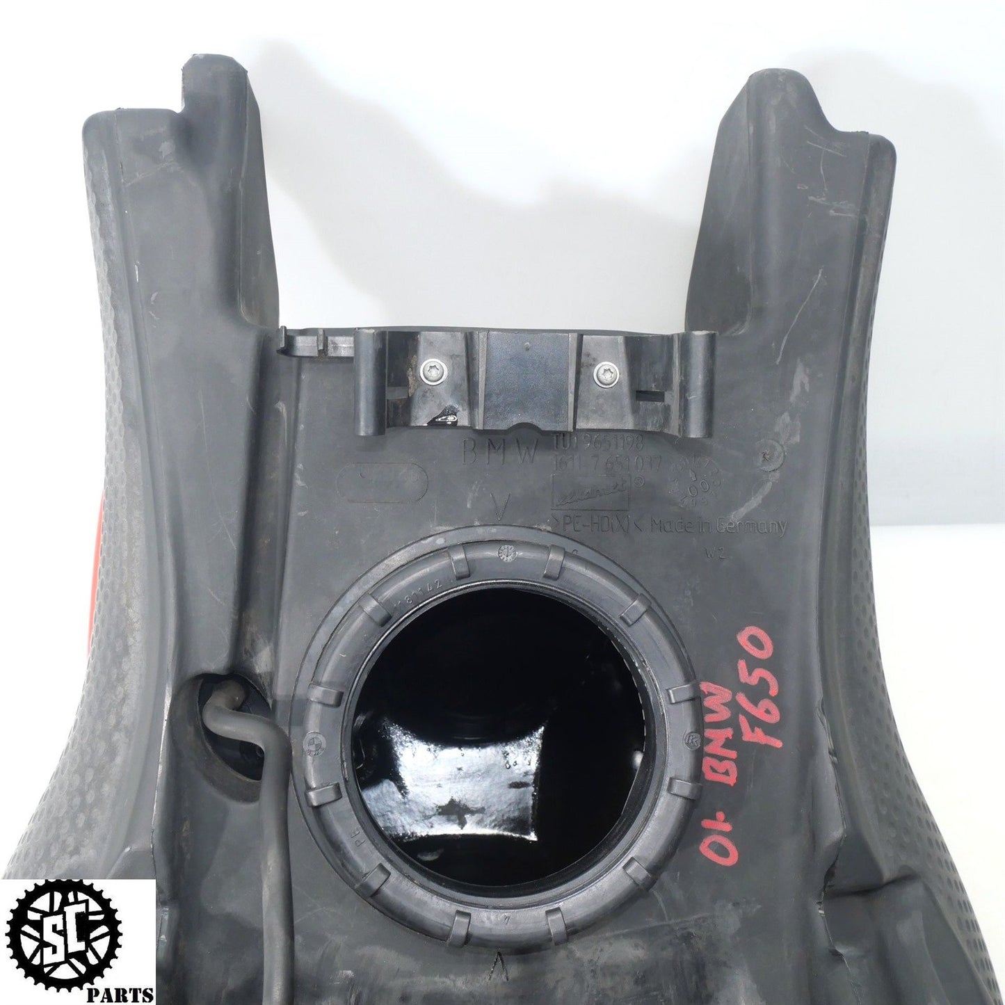 2001-2004 BMW F650GS GAS TANK FUEL CELL B17