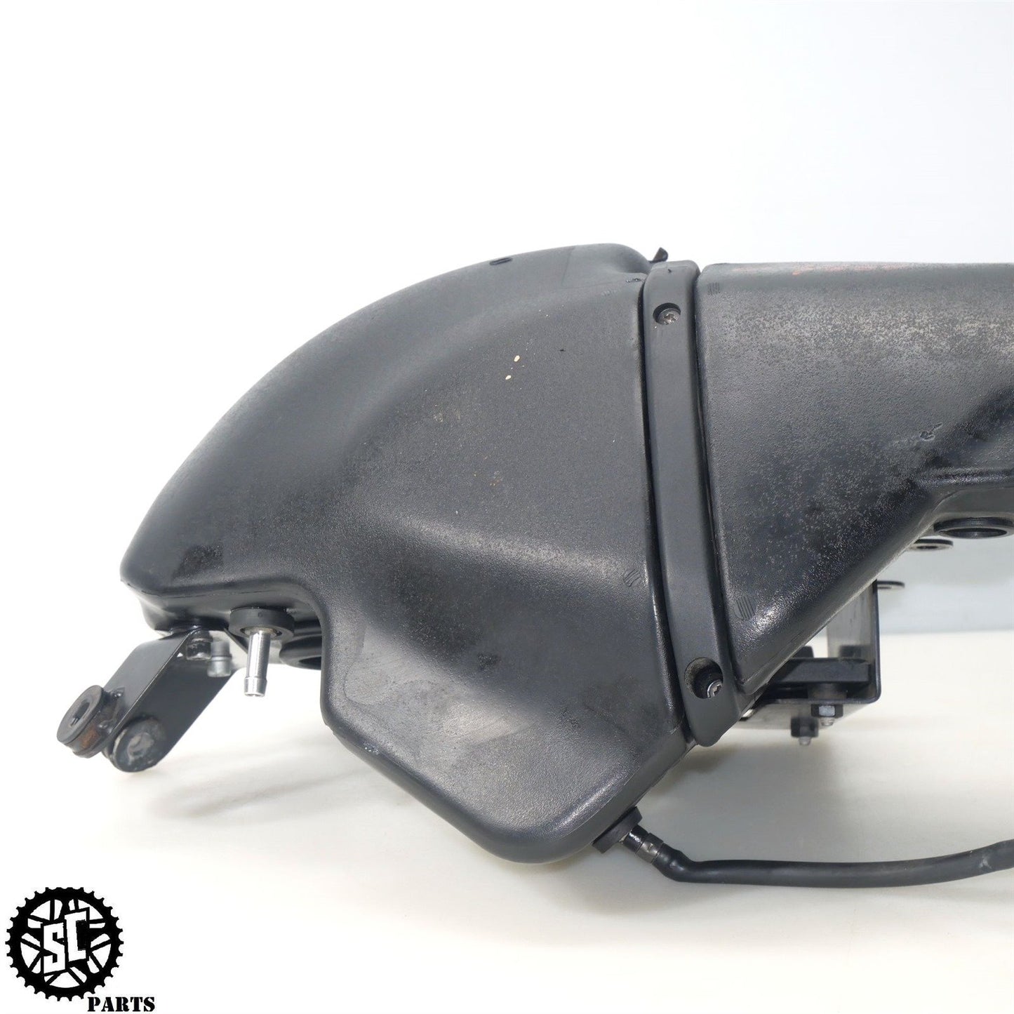 2001-2004 BMW F650GS AIRBOX INTAKE DUCT B17