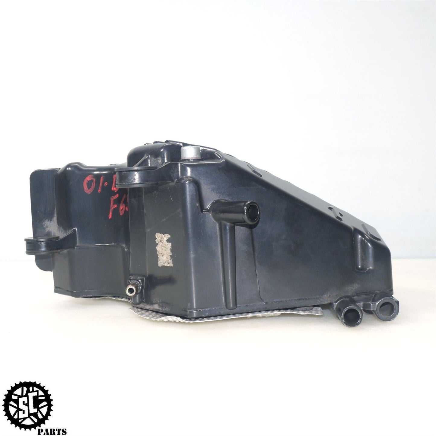 2001-2004 BMW F650GS OIL TANK B17