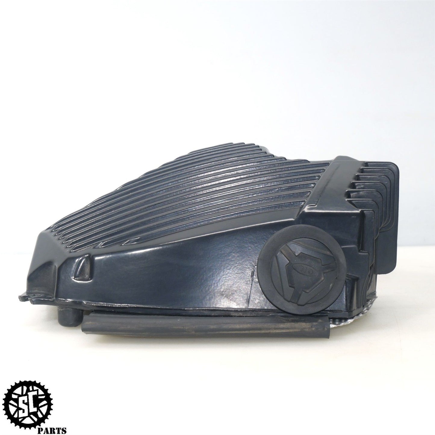 2001-2004 BMW F650GS OIL TANK B17