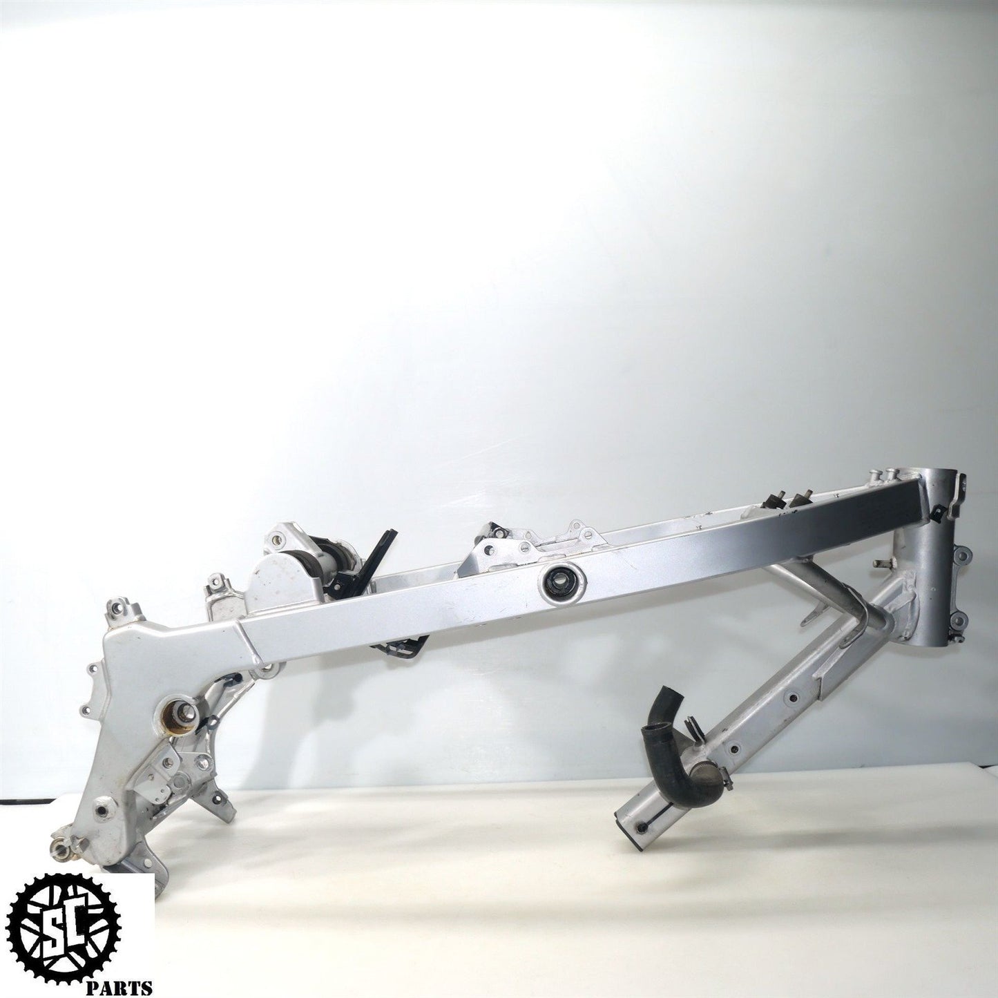 2001-2004 BMW F650GS FRAME CHASSIS *C* B17