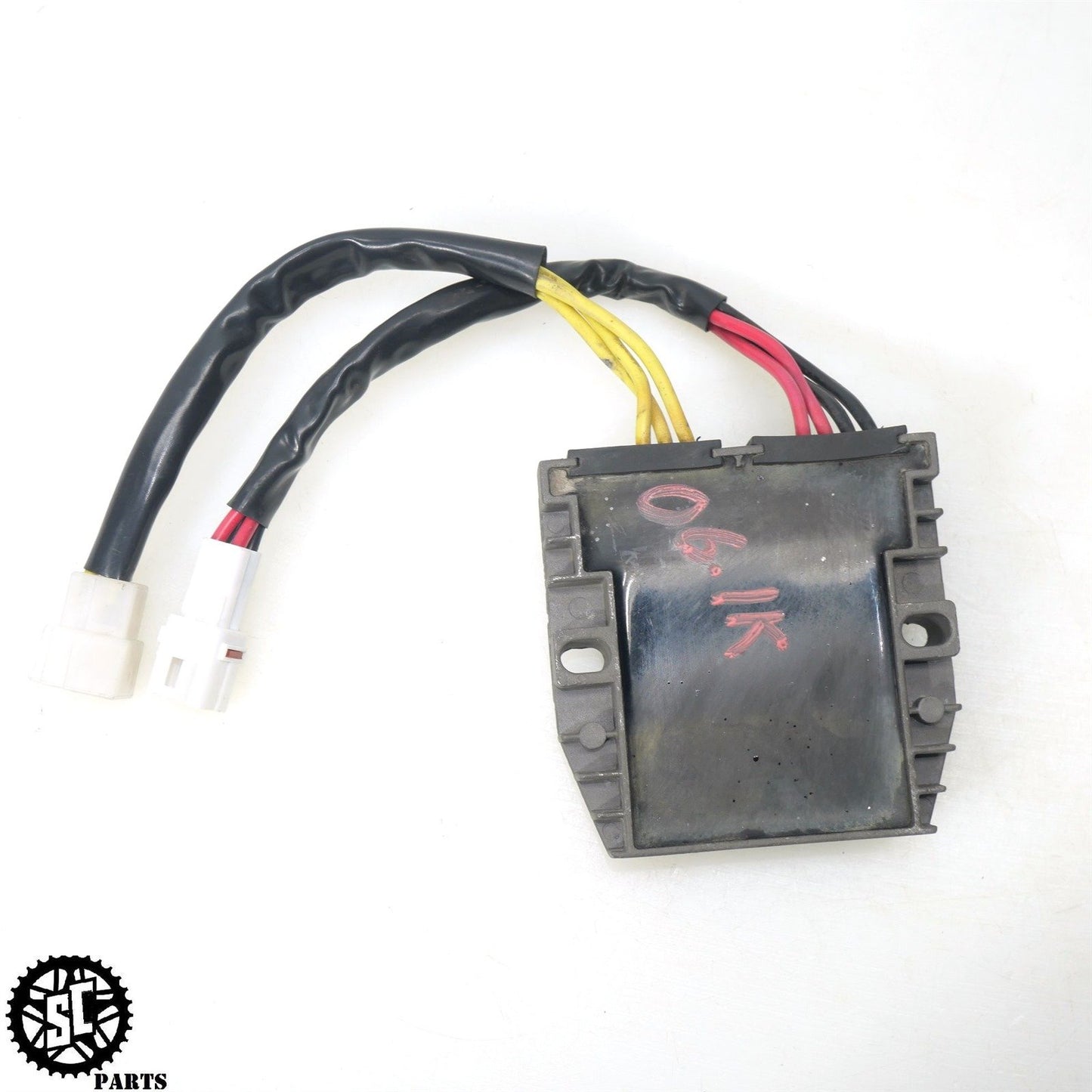 2005 2006 SUZUKI GSXR 1000 RECTIFIER VOLTAGE REGUALTOR S44