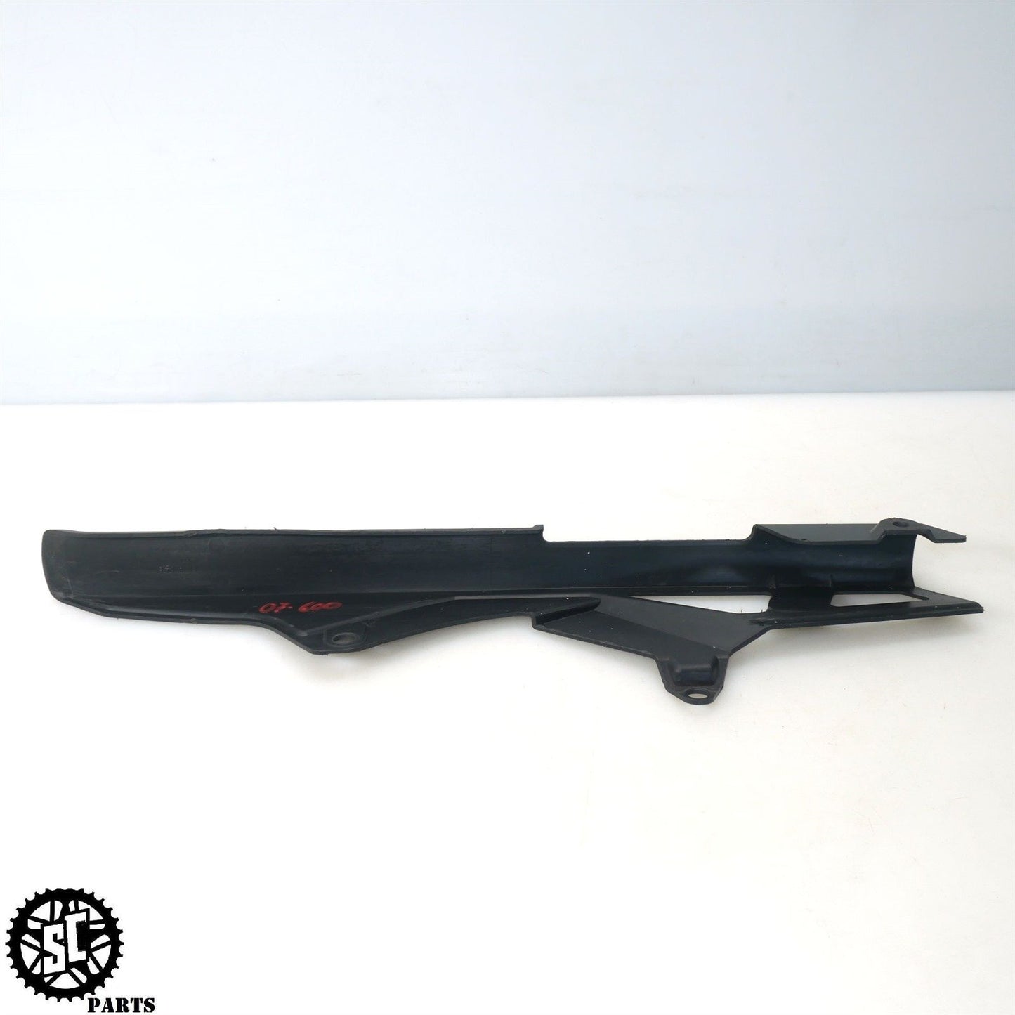 2007 SUZUKI GSXR 600 CHAIN GUARD COVER SHIELD S72