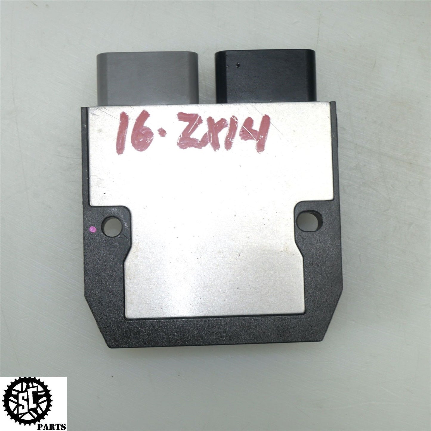 12-23 KAWASAKI NINJA ZX14R ZX1400 RECTIFIER VOLTAGE REGULATOR K41