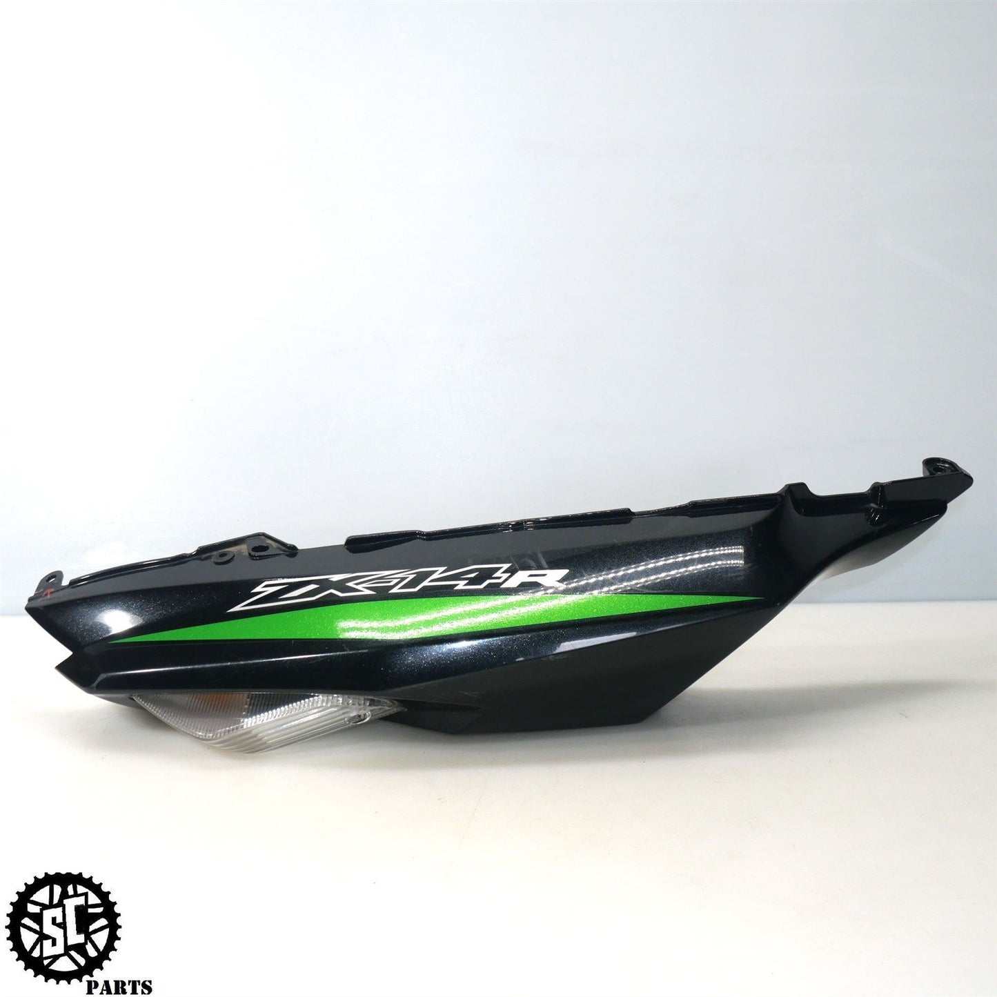 2016 KAWASAKI NINJA ZX14R ZX1400 REAR RIGHT TAIL FAIRING K41