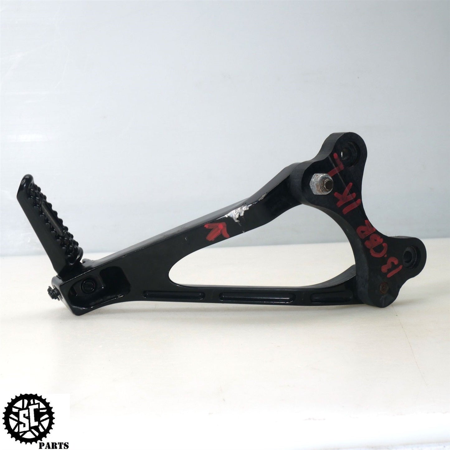 12-16 HONDA CBR1000RR LEFT REAR PASSENGER FOOT PEG H28