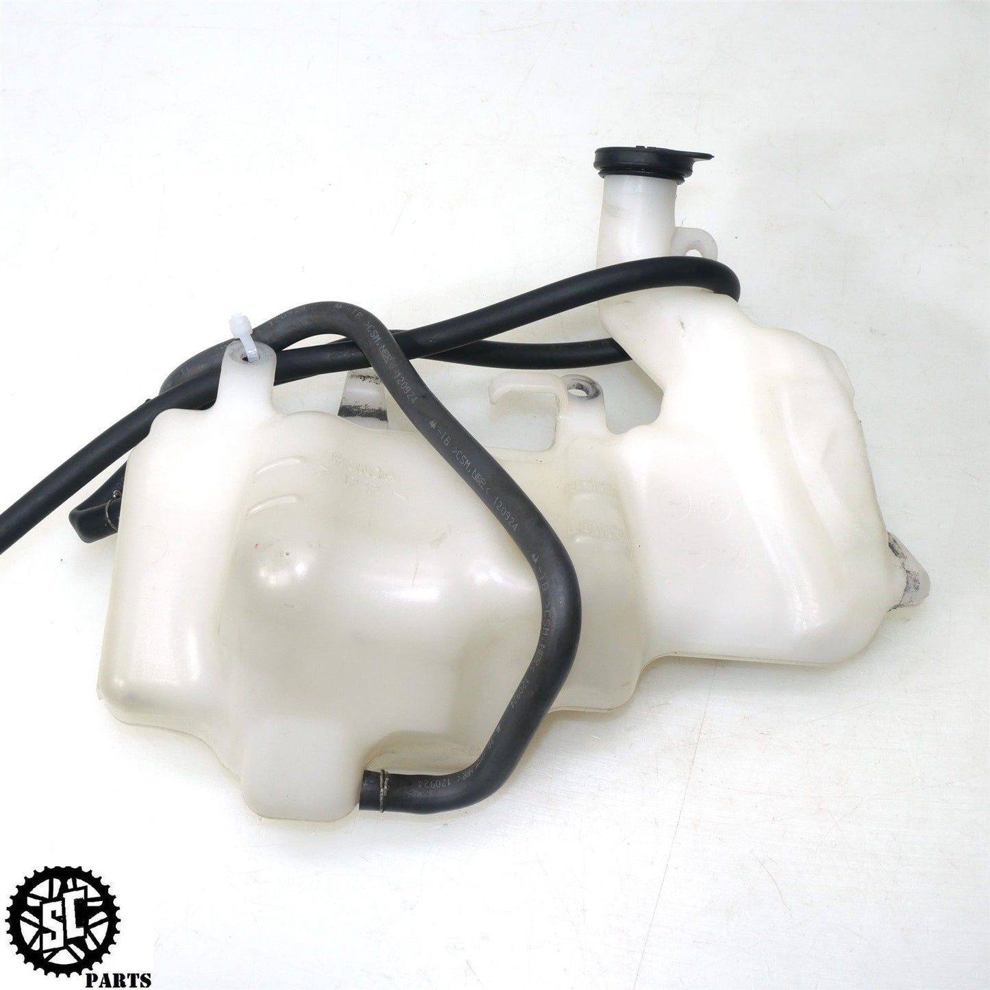 12-16 HONDA CBR1000RR COOLANT BOTTLE OVERFLOW TANK RESERVOIR H28