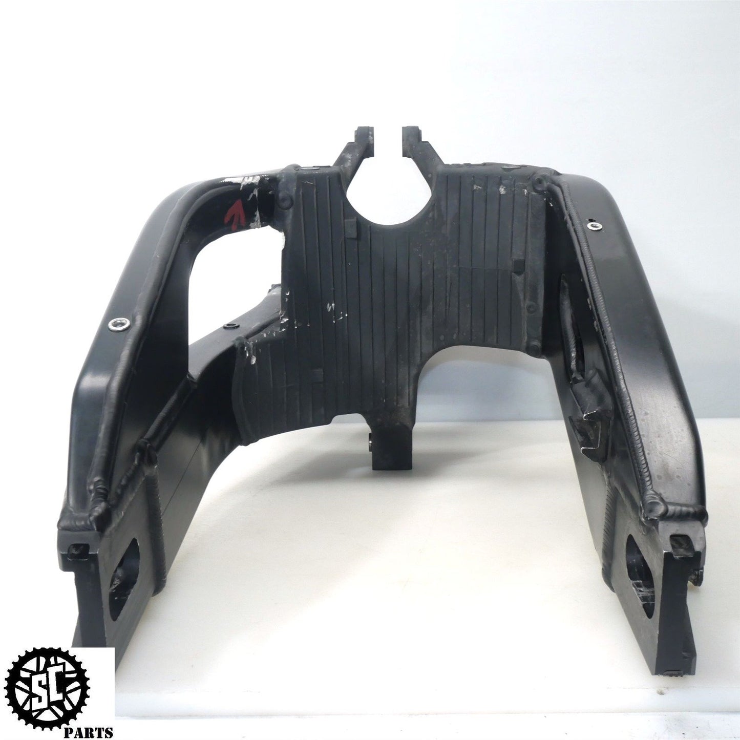 12-16 HONDA CBR1000RR SWINGARM H28