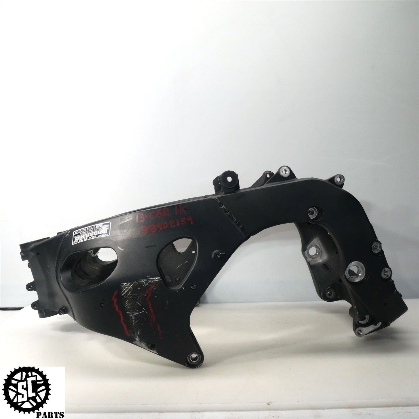 12-16 HONDA CBR1000RR FRAME CHASSIS *S* H28