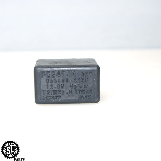 06 07 SUZUKI GSXR 600 750 FLASHER RELAY TURN SIGNAL S37