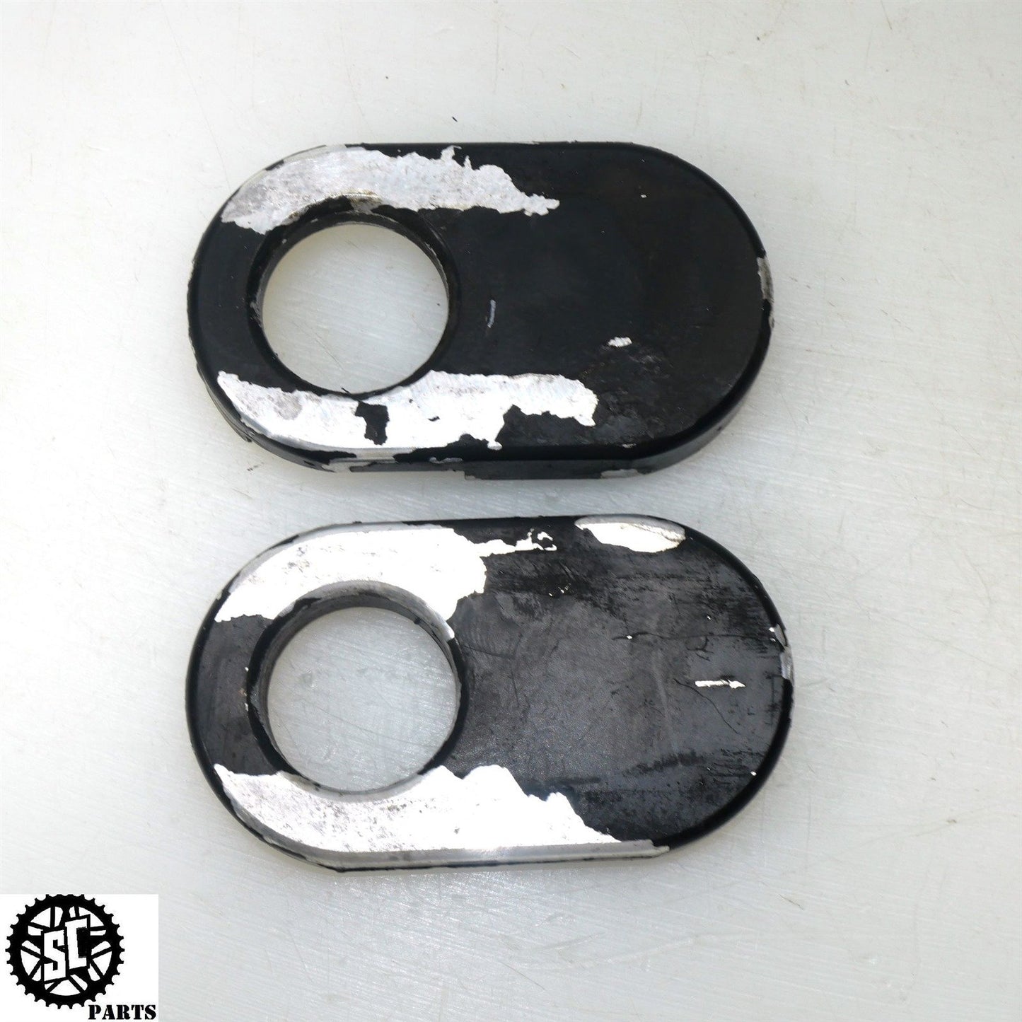 06 07 SUZUKI GSXR 600 750 REAR AXLE BLOCKS CHAIN ADJUSTER S37