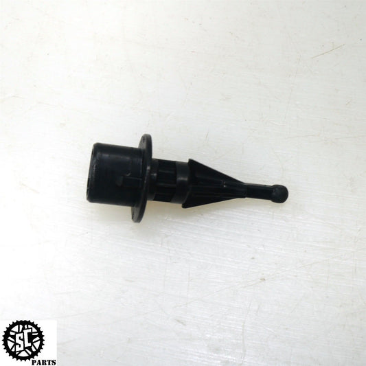 06 07 SUZUKI GSXR 600 750 AIR BOX TEMPERATURE SENSOR S37
