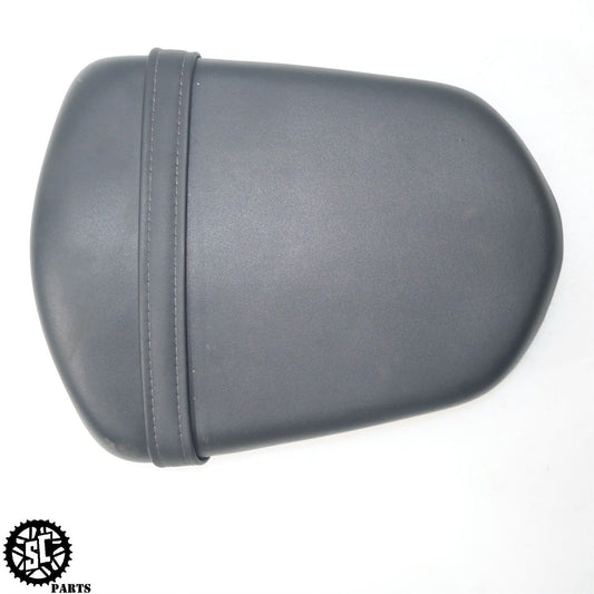 06 07 SUZUKI GSXR 600 750 REAR PASSENGER SEAT S37