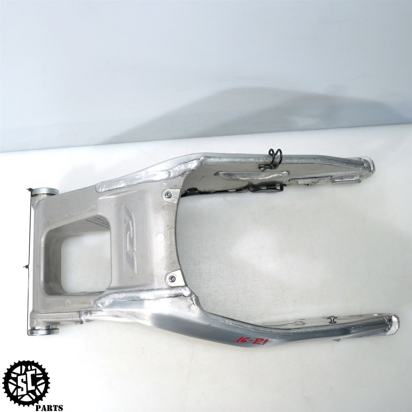 2015 2016 YAMAHA YZF R1M SWINGARM Y41