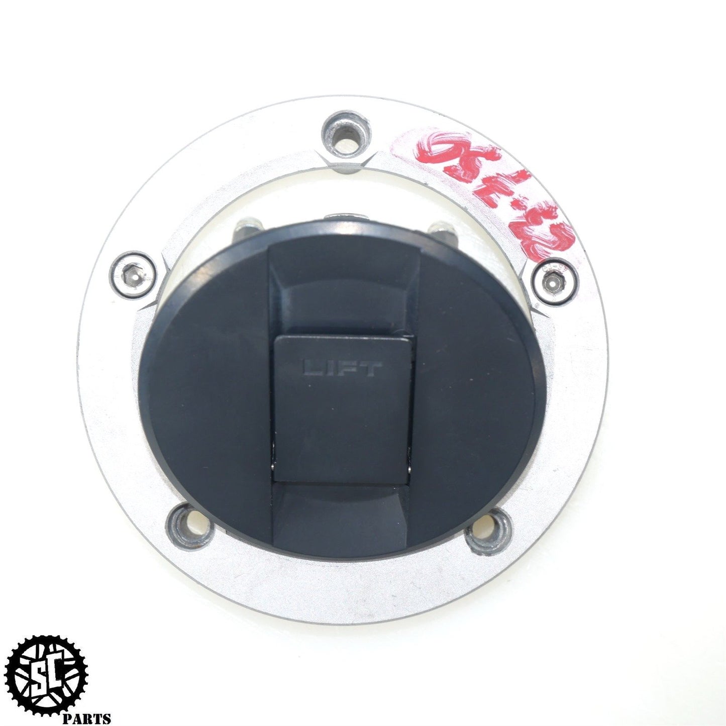 20-23 SUZUKI GSXR 600 750 FUEL GAS TANK CAP SEAT LOCK S58