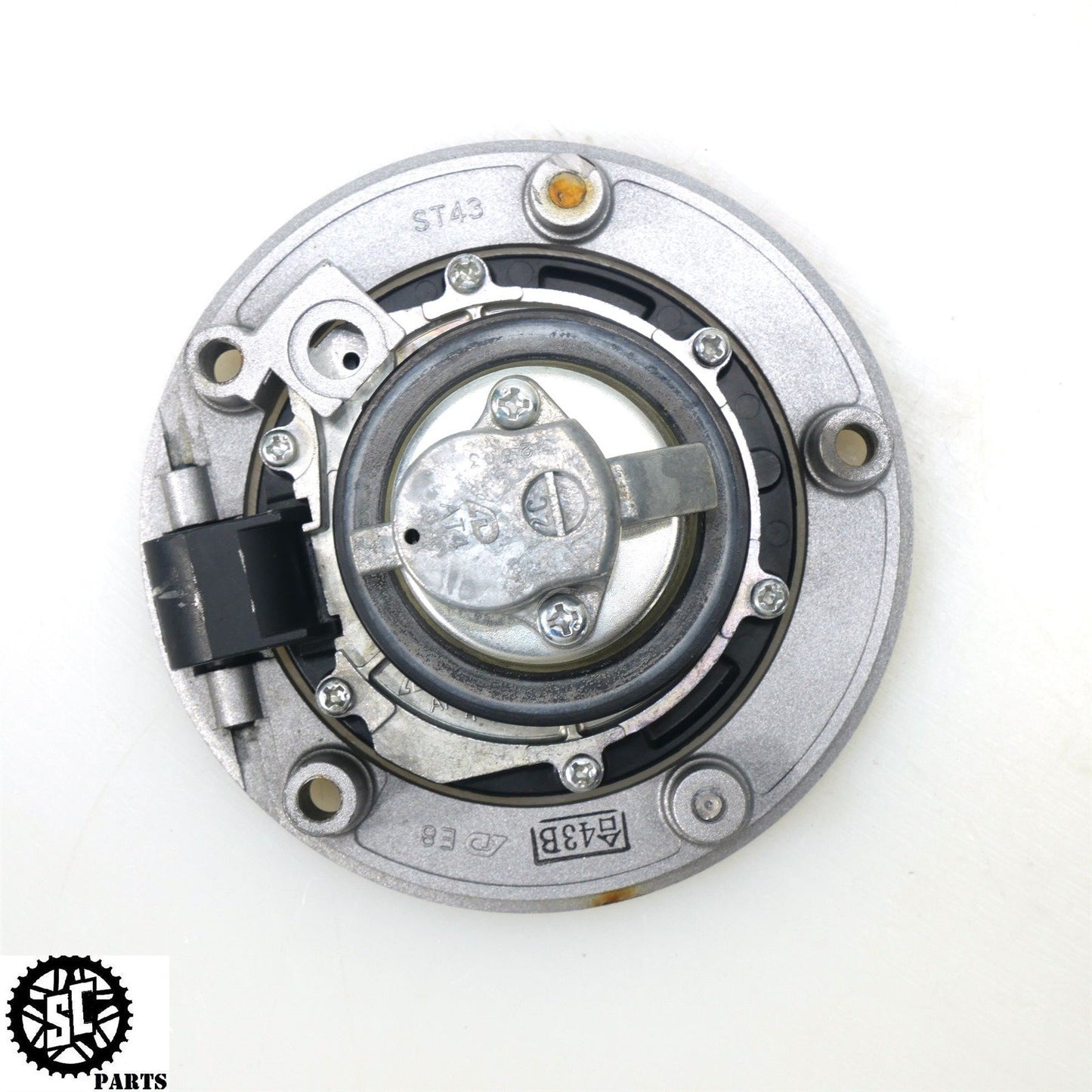 20-23 SUZUKI GSXR 600 750 FUEL GAS TANK CAP SEAT LOCK S58