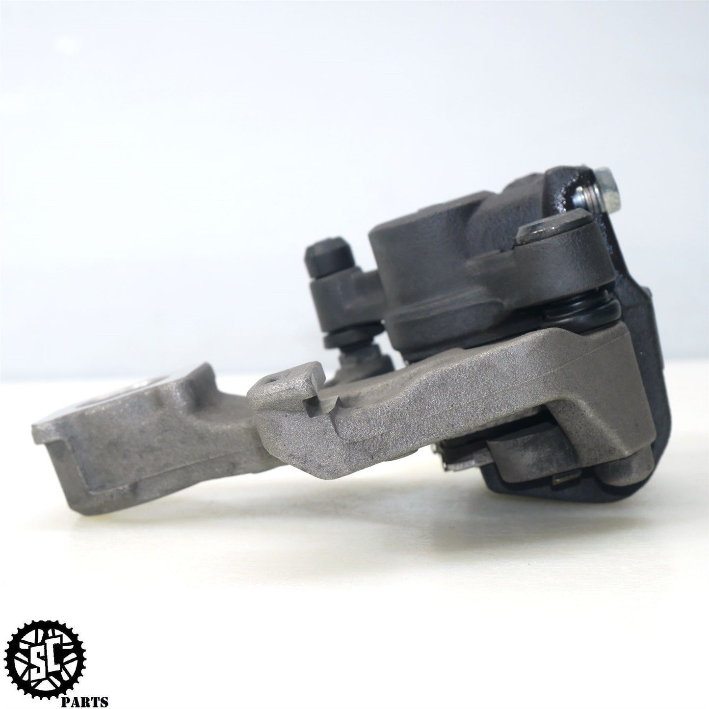 20-23 SUZUKI GSXR 600 750 REAR BRAKE CALIPER S58