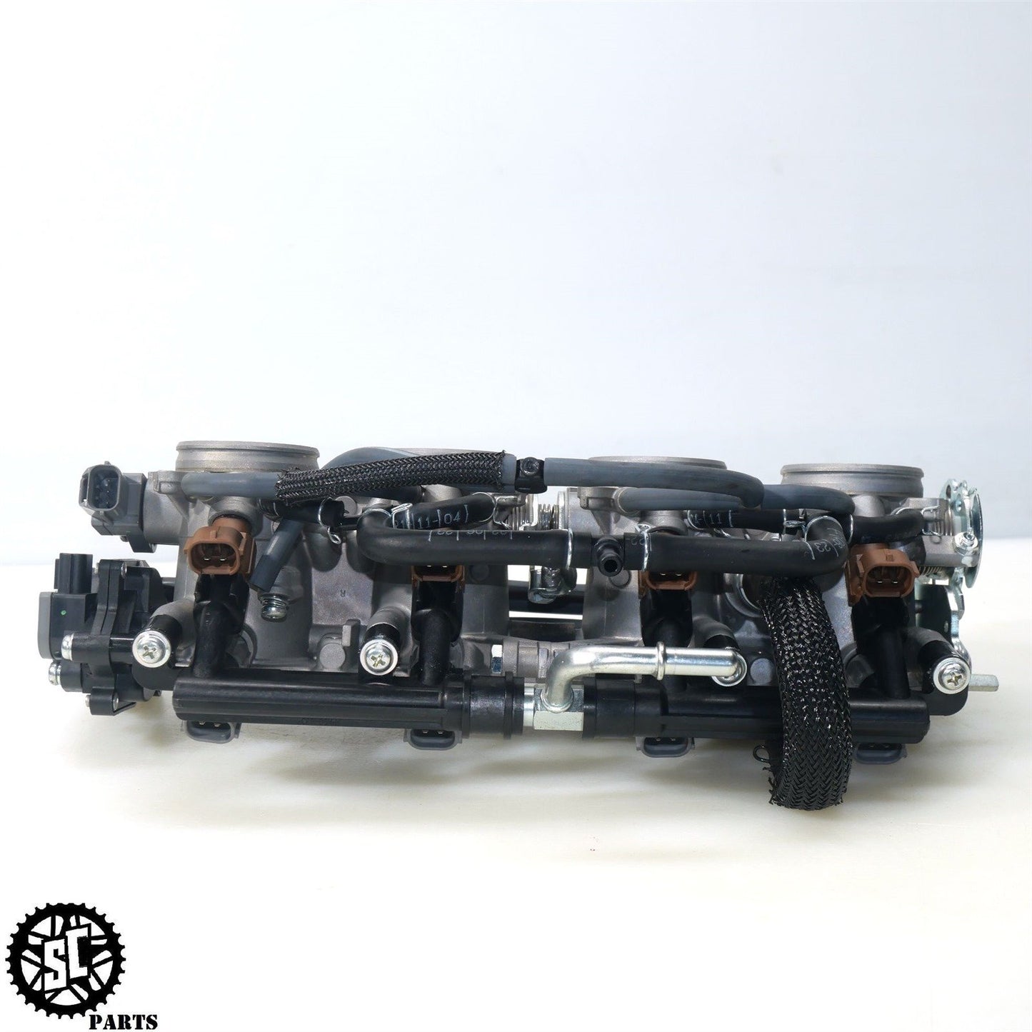 20-24 SUZUKI GSXR 750 THROTTLE BODIES S58