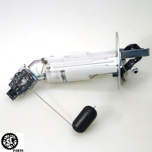 20-23 SUZUKI GSXR 600 750 FUEL PUMP 15100-14J01 S58