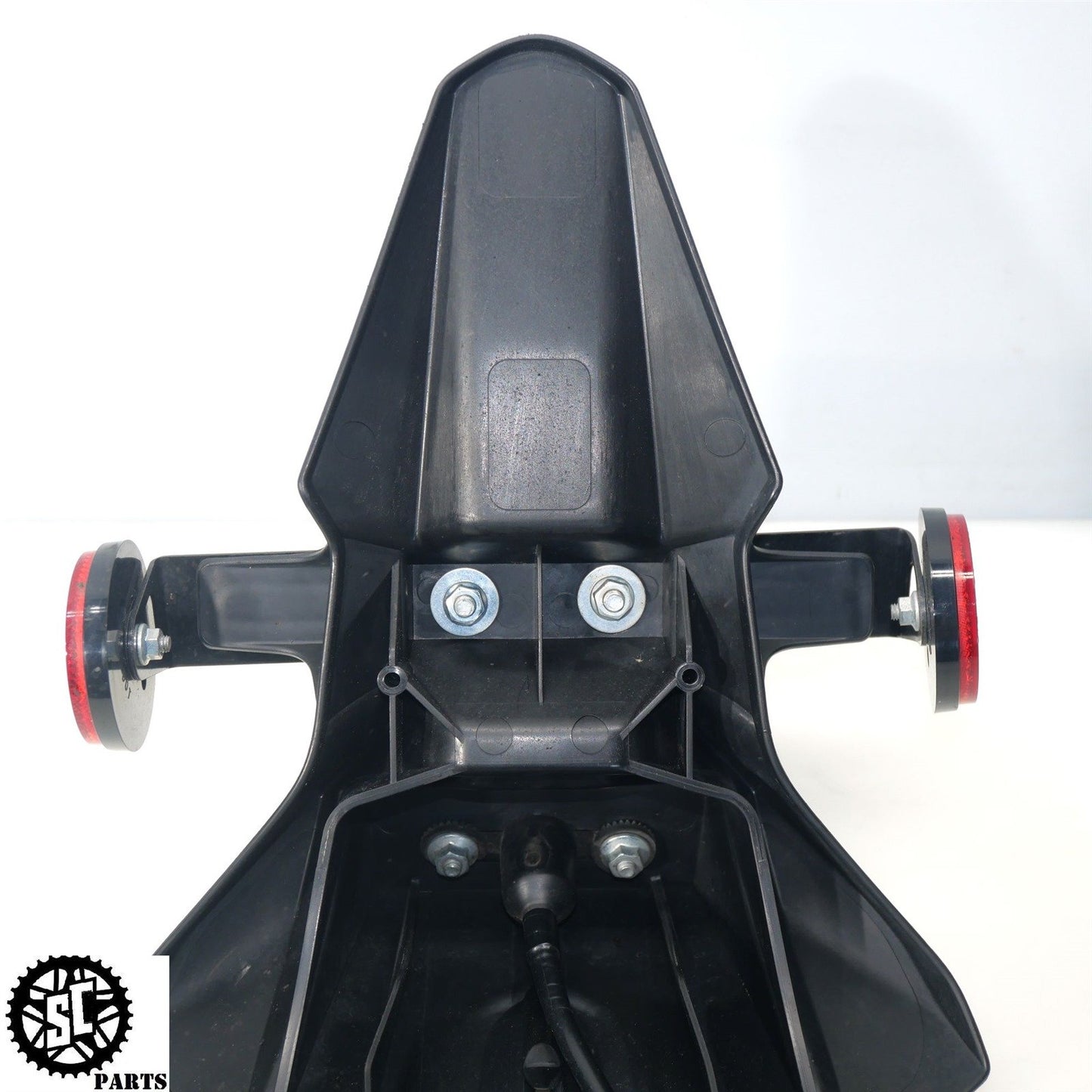 20-23 SUZUKI GSXR 600 750 REAR FENDER LICENSE PLATE MOUNT MUD GUARD S58