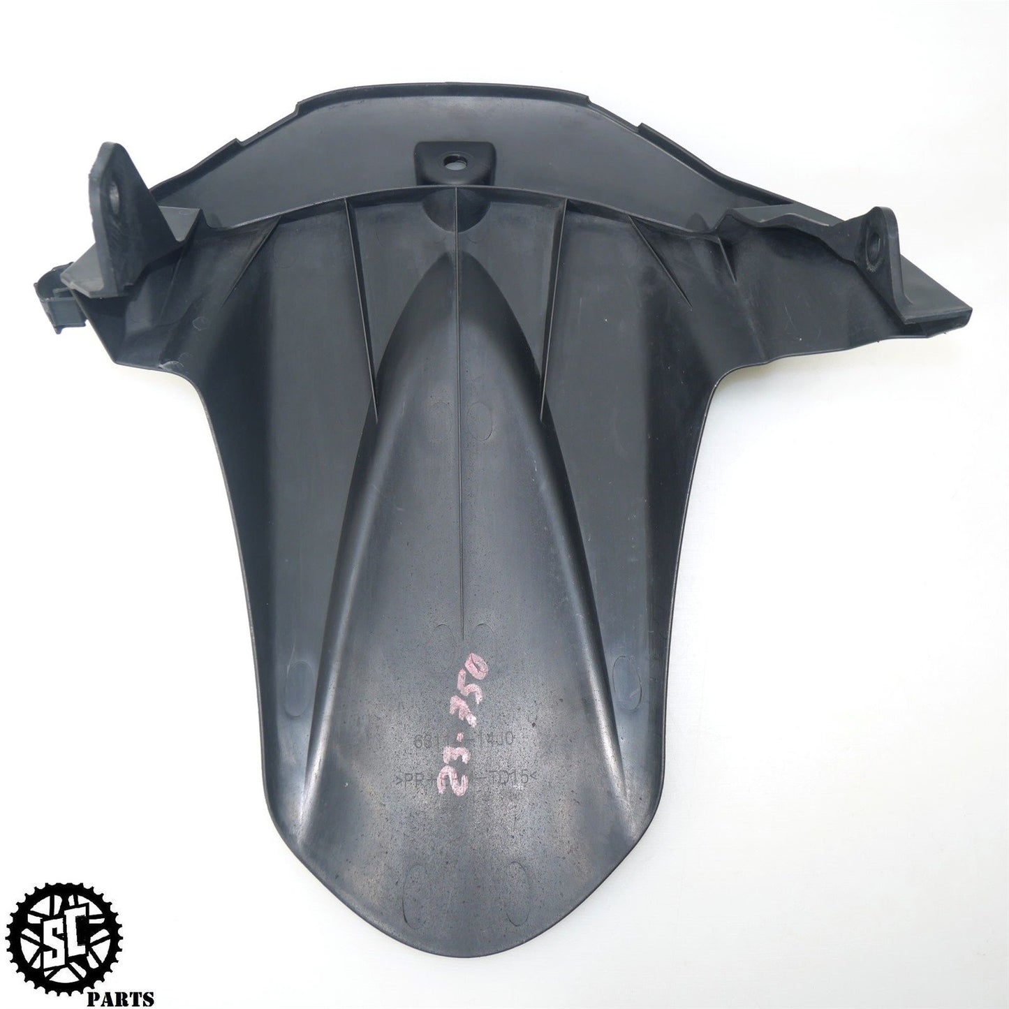20-23 SUZUKI GSXR 600 750 REAR FENDER TIRE HUGGER S58