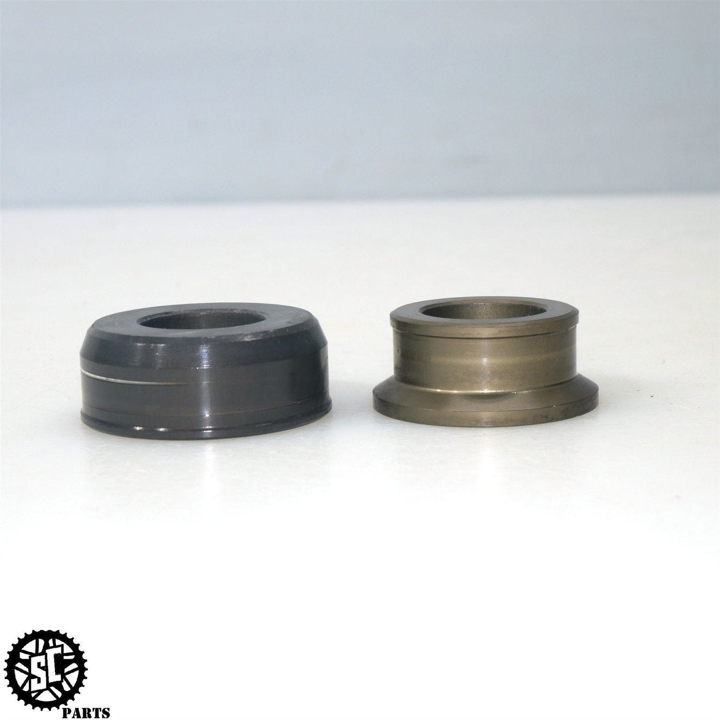 21-23 APRILIA RS660 REAR AXLE WHEEL SPACERS 2B006283 2B006284 A08