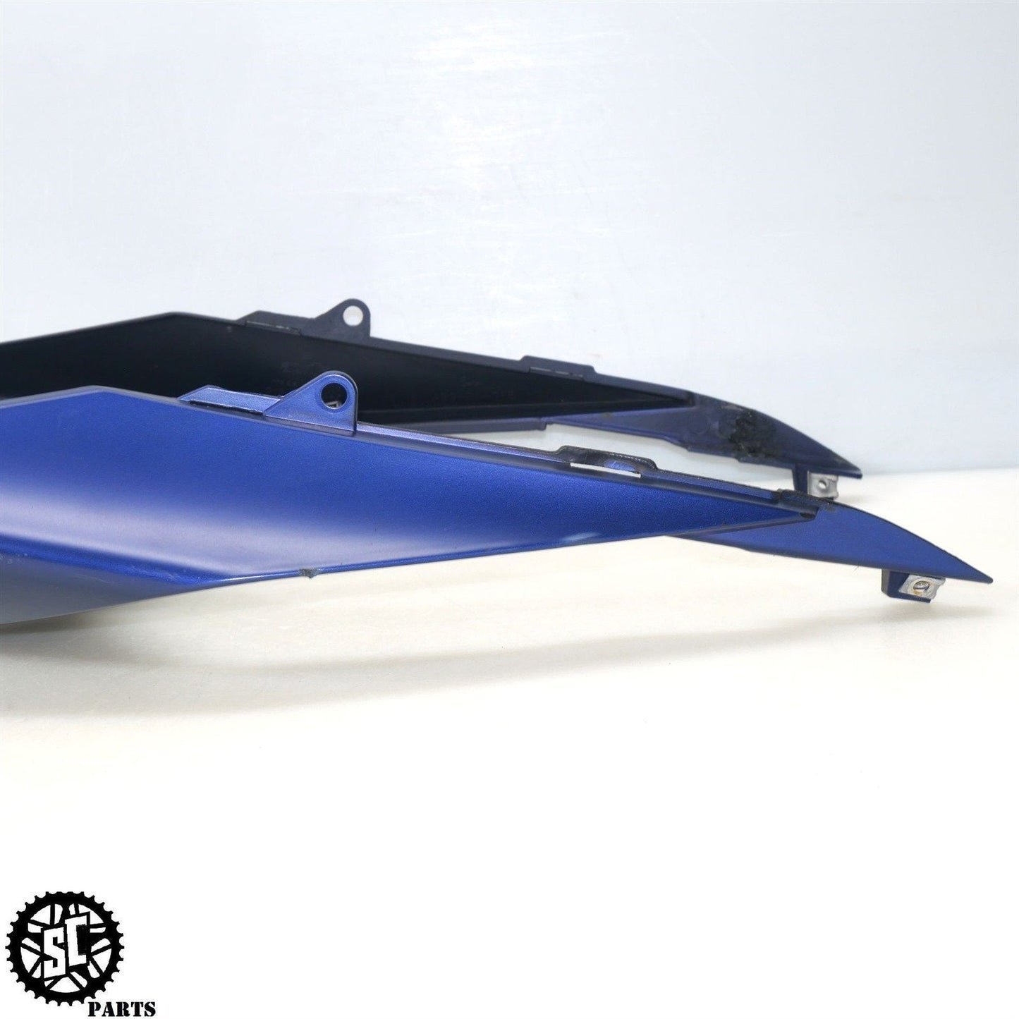 21-23 APRILIA RS660 REAR LEFT RIGHT TAIL FAIRING A08